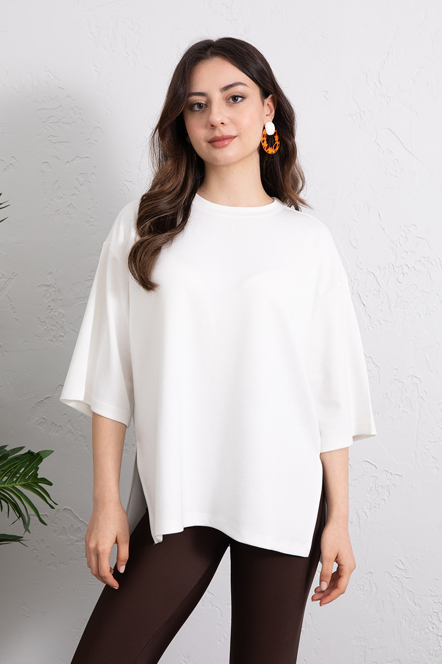 Bisiklet Yaka Yan Yırtmaçlı Tişört Ekru - 11066