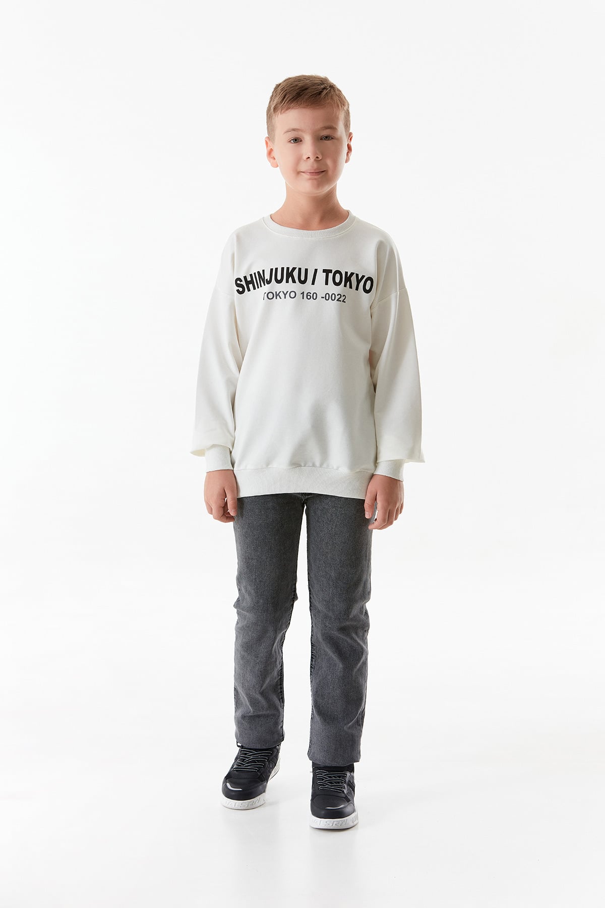 [ゆーと] Tokyo Yazı Baskılı Bisiklet Yaka Erkek Çocuk Sweatshirt-Ekru