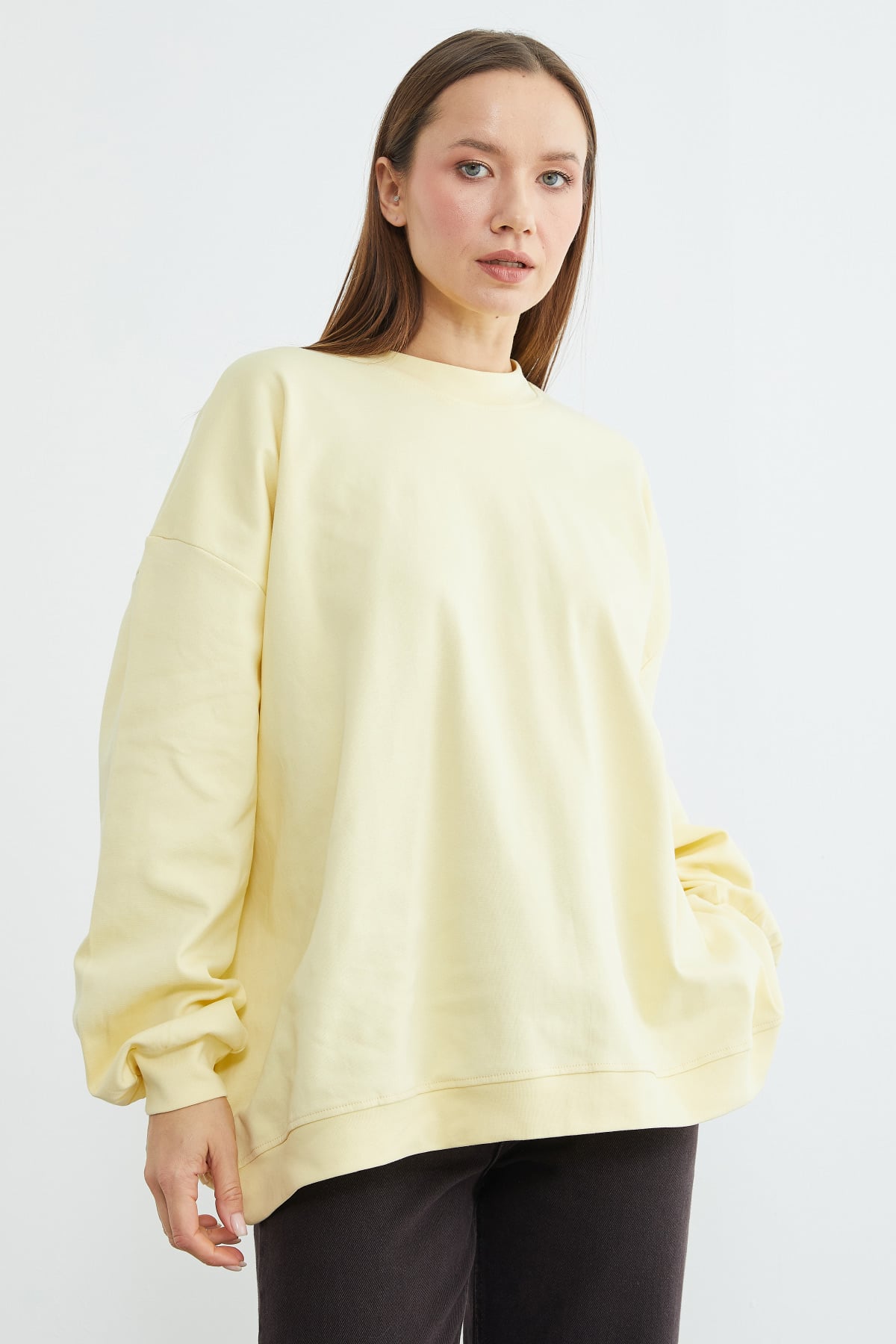Basic Bisiklet Yaka Oversize Sweatshirt-Sarı