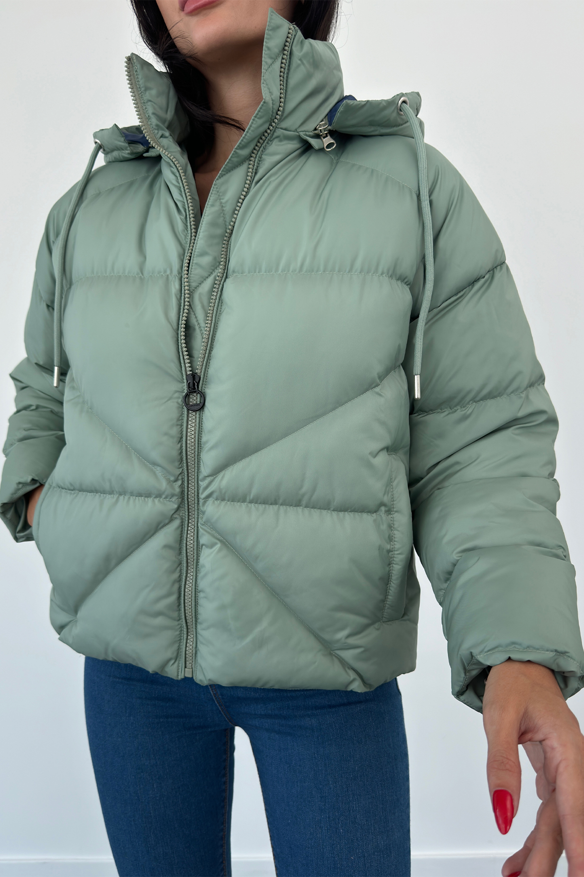 Kapüşonlu Kalın Şişme Mont AD-K50422LNW_