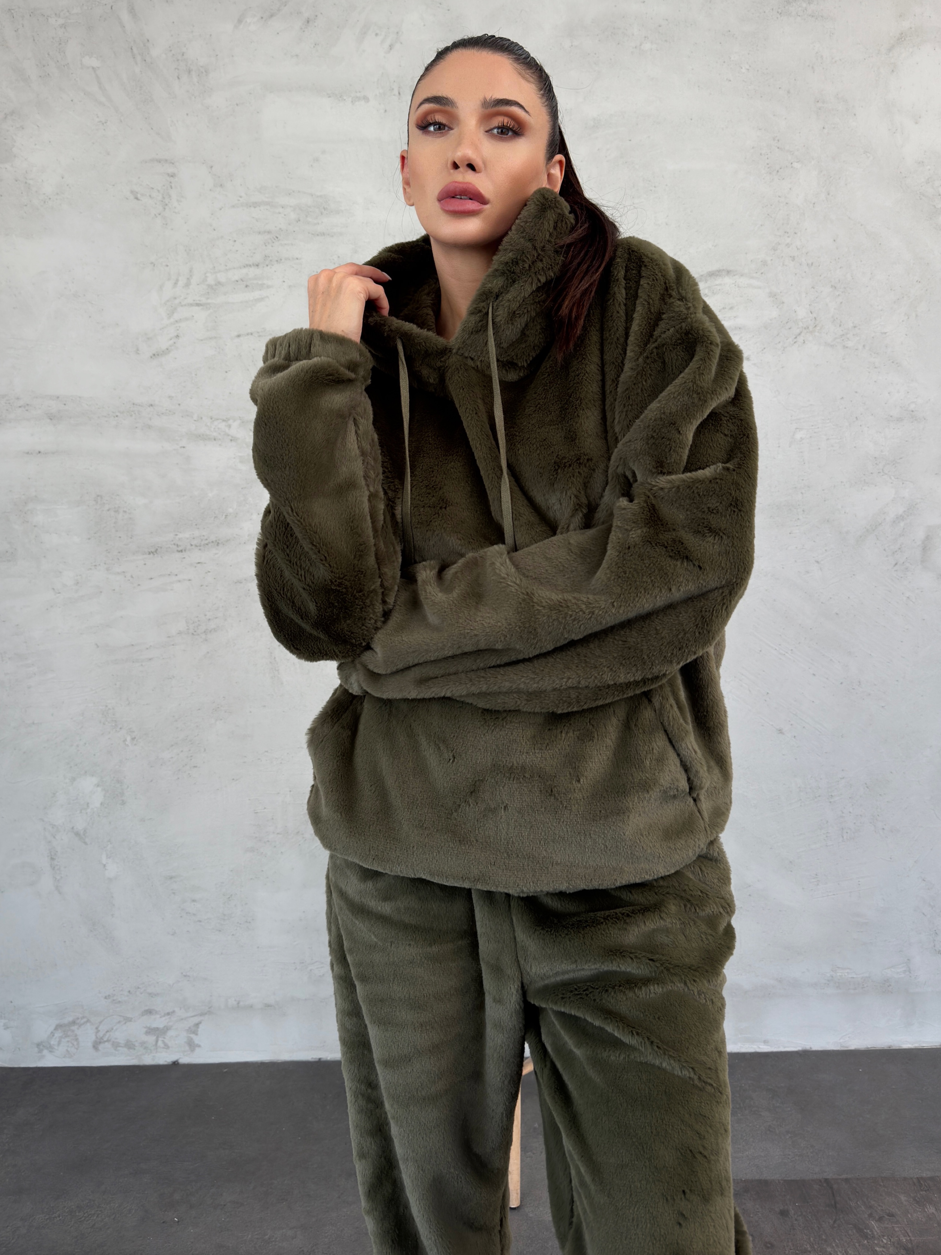 Peluş Sweat ve Pantolon 2`li Takım AF-K86046B_