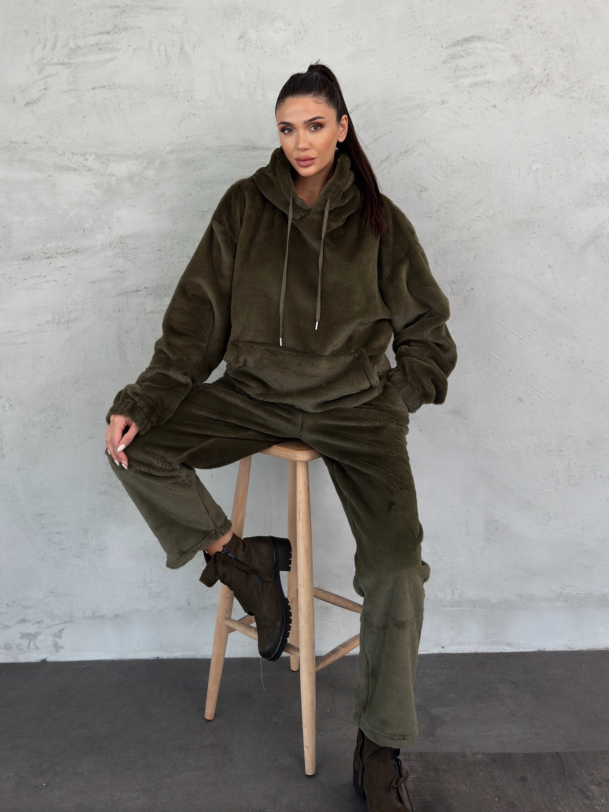 Peluş Sweat ve Pantolon 2`li Takım AF-K86046B_
