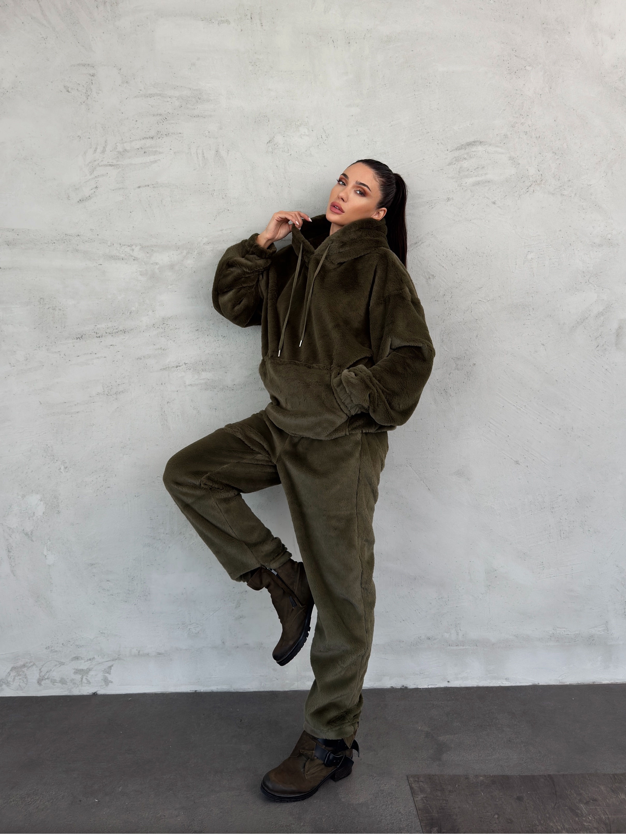 Peluş Sweat ve Pantolon 2`li Takım AF-K86046B_