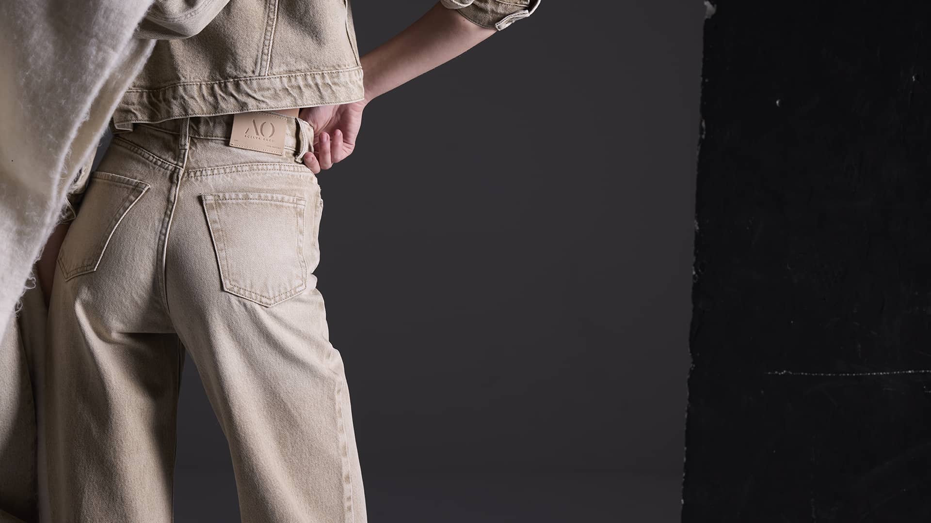 Her Tarza Uygun Silüetler: Kadın Pantolon, Kadın Jean ve Kadın Etek Kombinleri