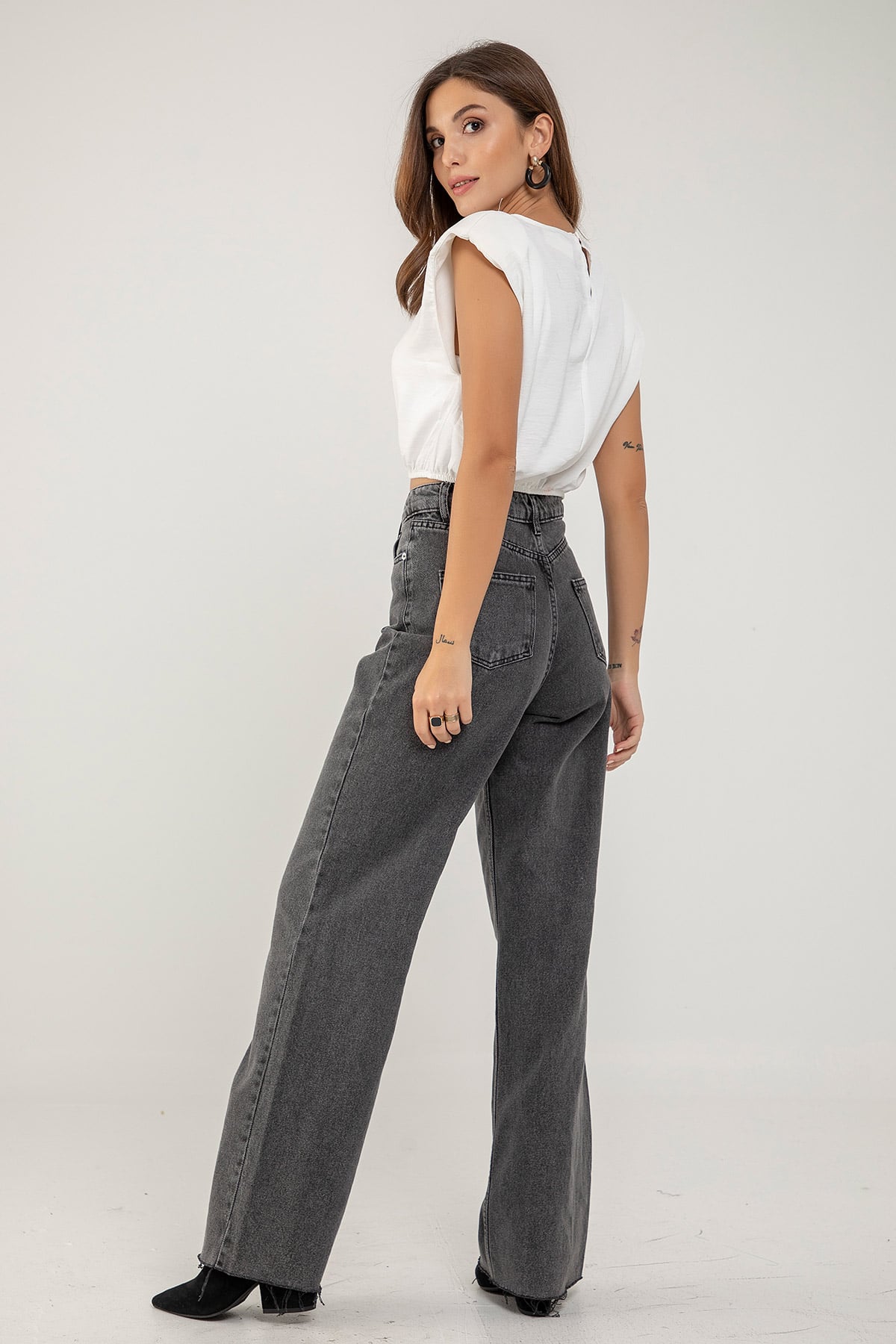 Vatkalı Saten Crop | Açelya Okçu 