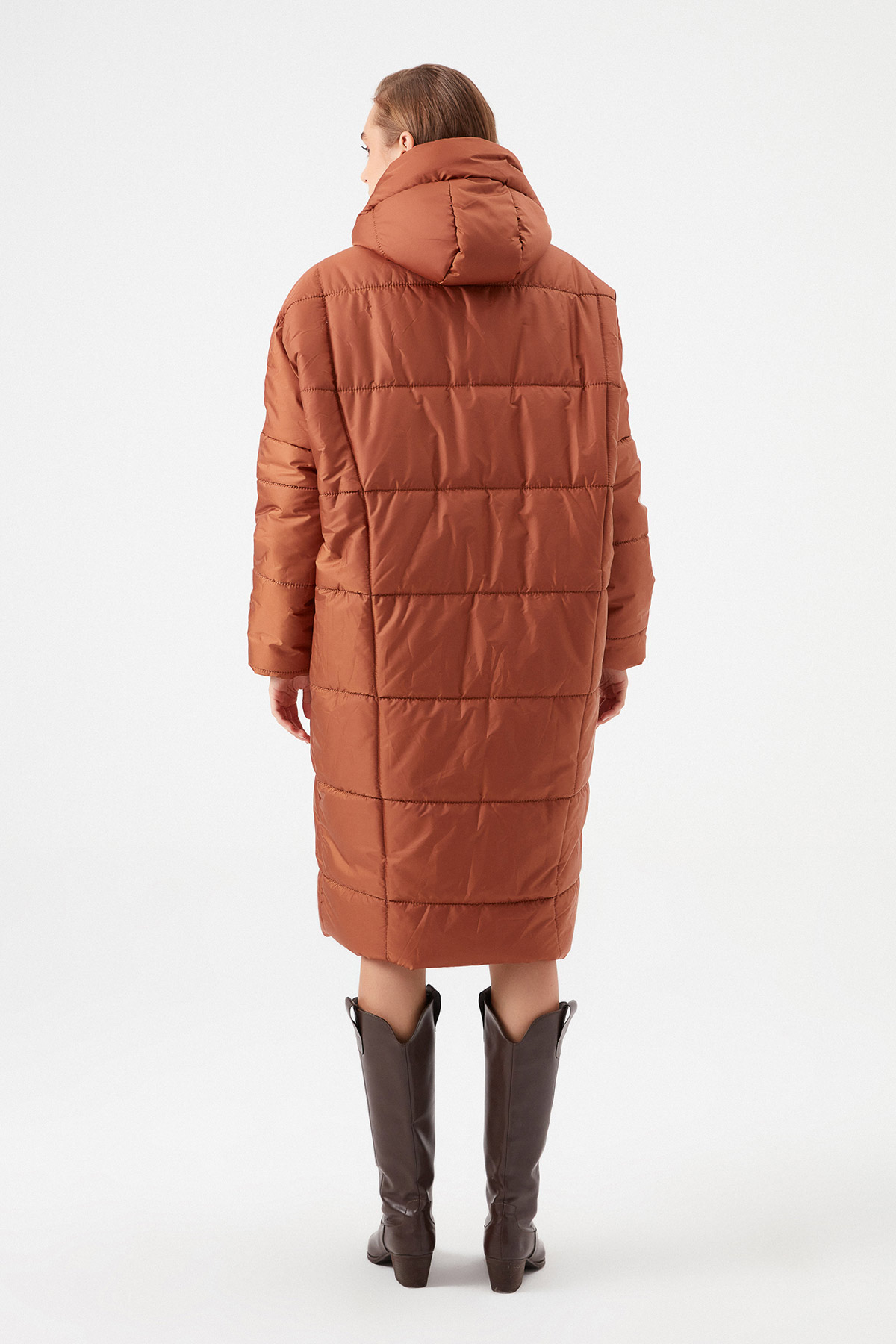 Oversize Uzun Kapüşonlu Şişme Mont | Açelya Okçu 