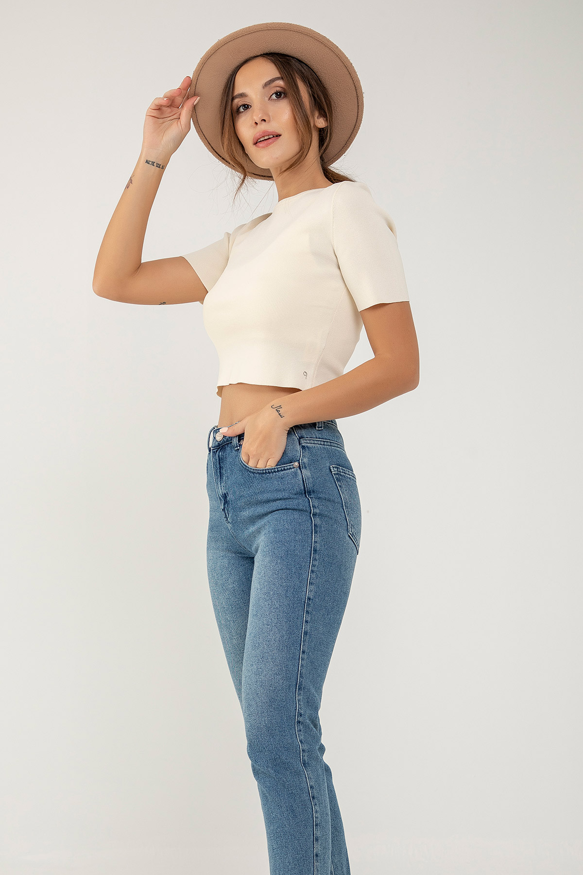 Yüksek Bel Mom Jean | Açelya Okçu 