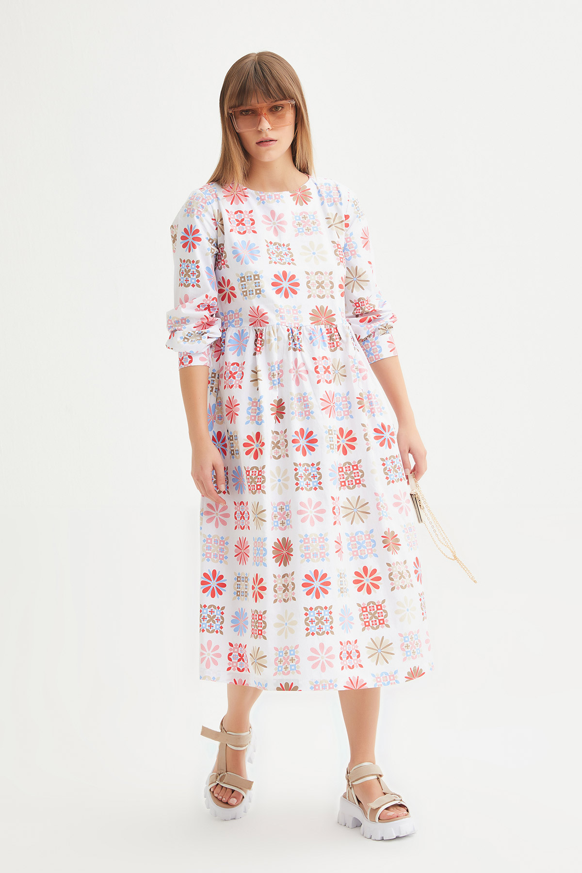 Oversize Belden Büzgülü Coton Elbise | Açelya Okçu 