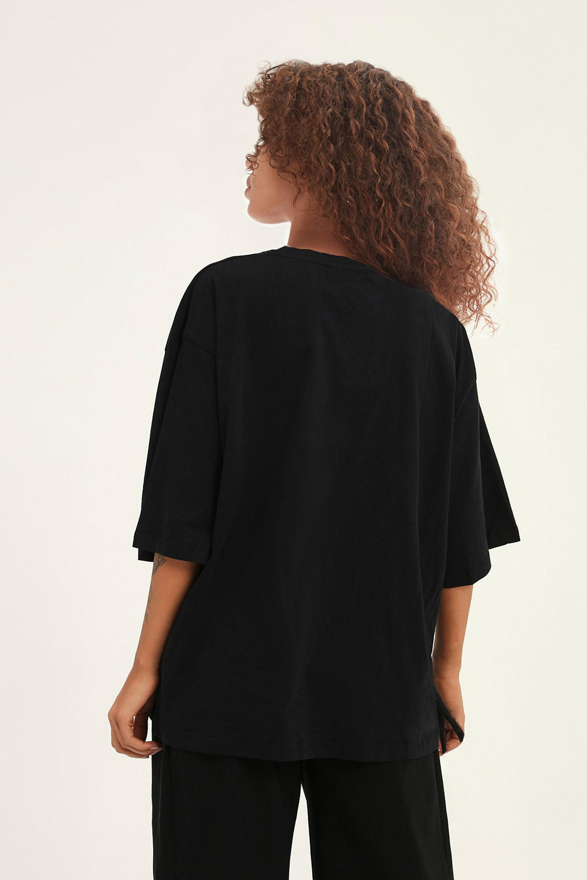 Düşük Kol Oversize Basic Tshirt | Açelya Okçu 