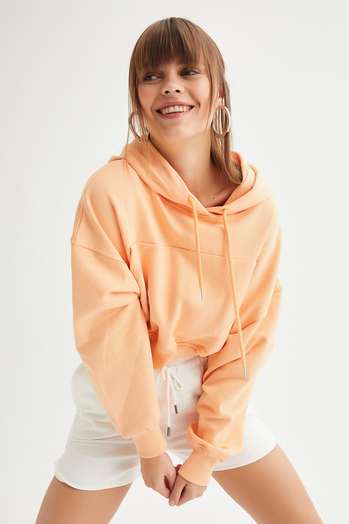 Kapüşonlu Crop Sweat | Açelya Okçu 