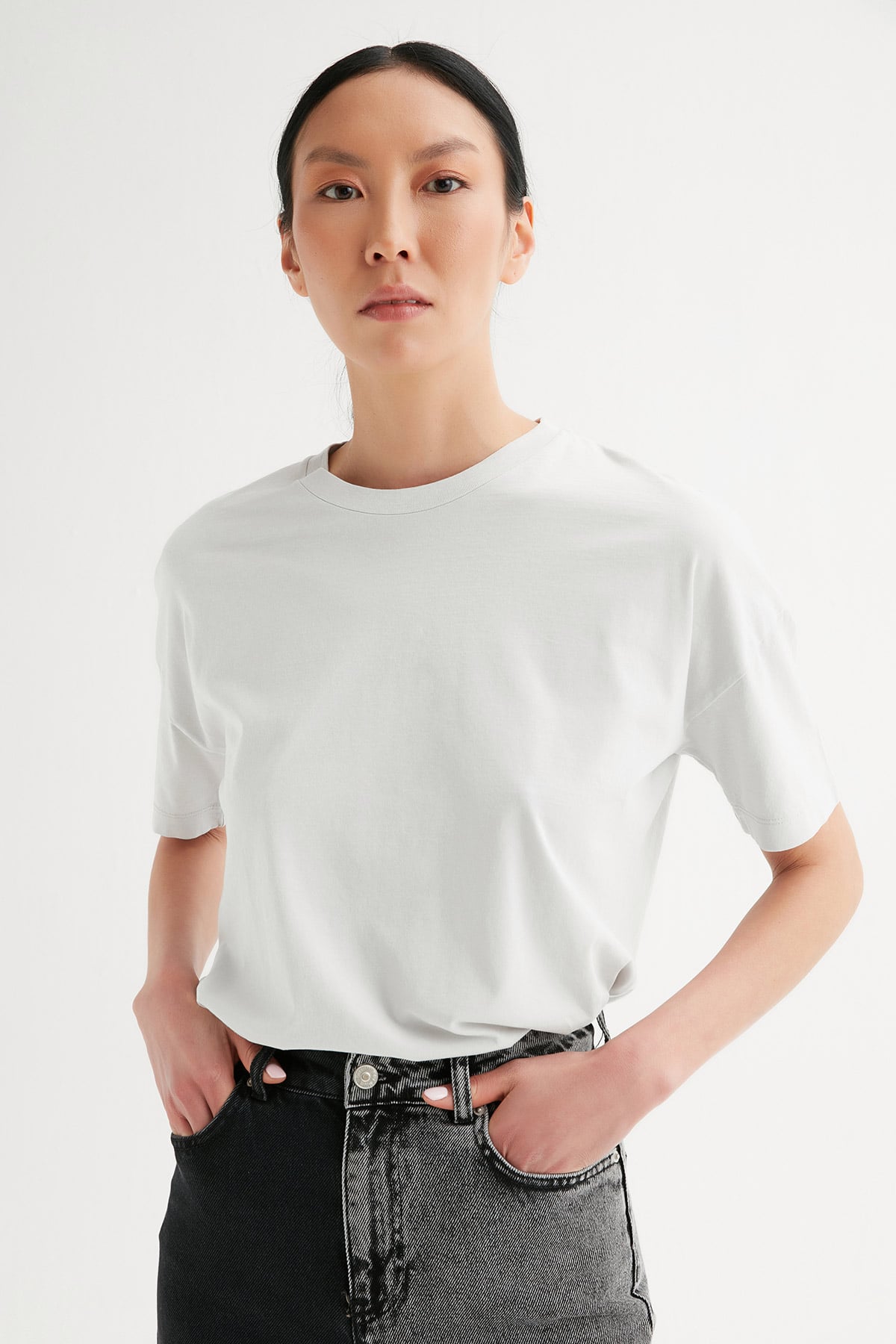 Bisiklet Yaka Basic Tshirt | Açelya Okçu 