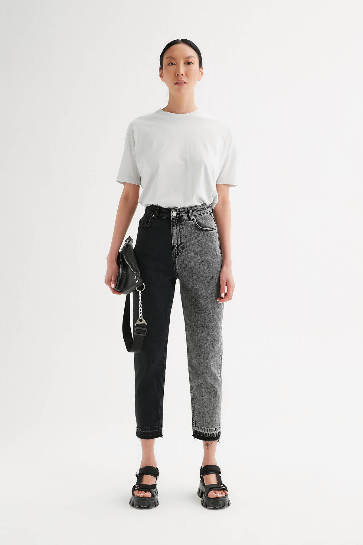 Bisiklet Yaka Basic Tshirt | Açelya Okçu 