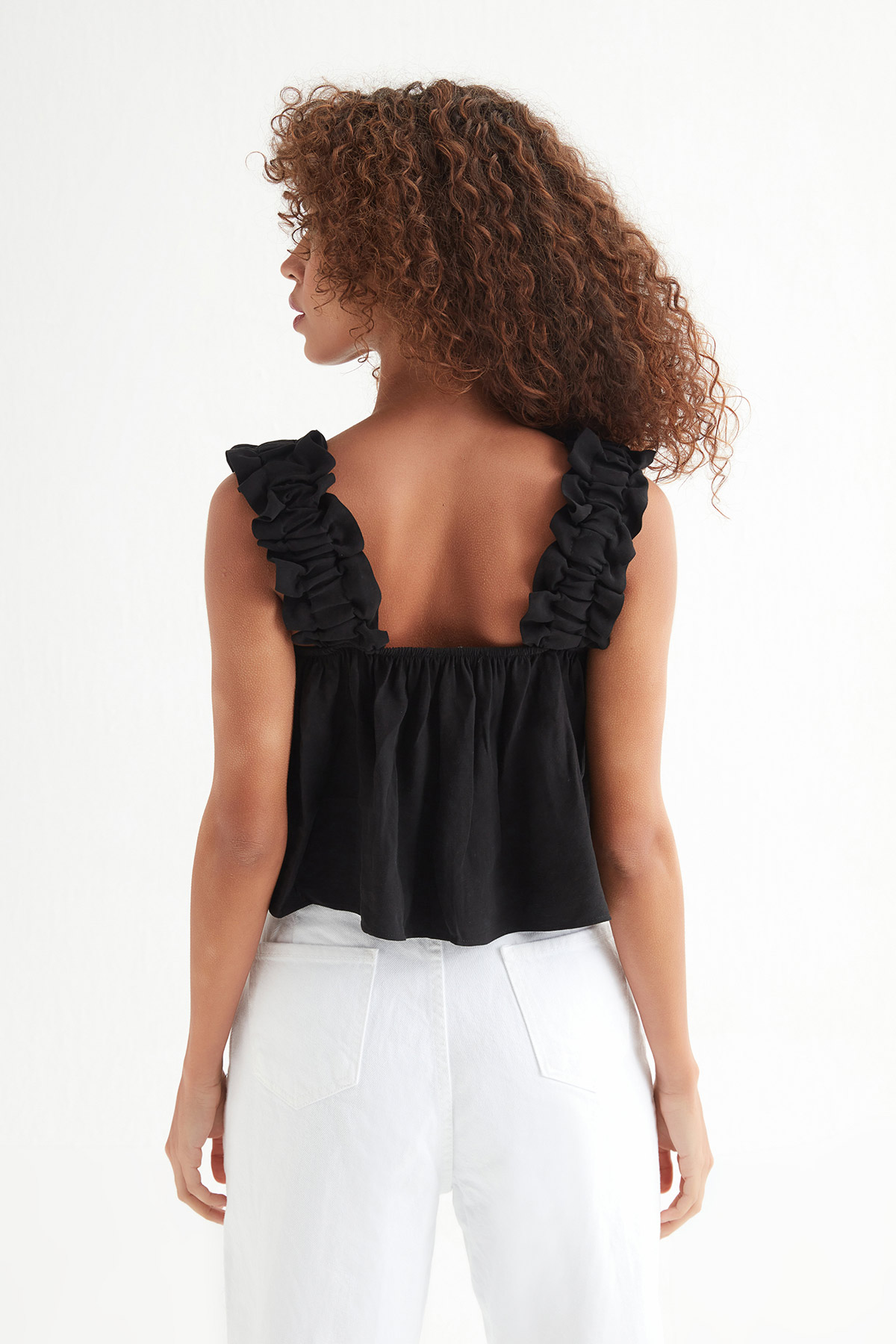 Kumlu Keten Askılı Crop Bluz | Açelya Okçu 