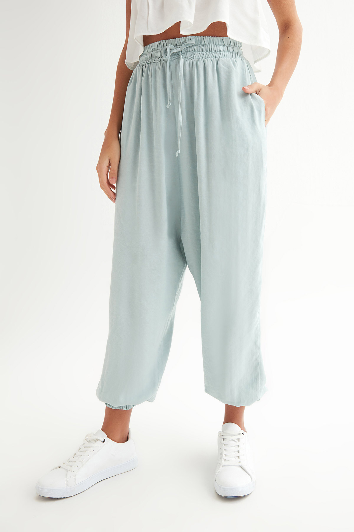 Kumlu Keten Jogger Pantolon | Açelya Okçu 