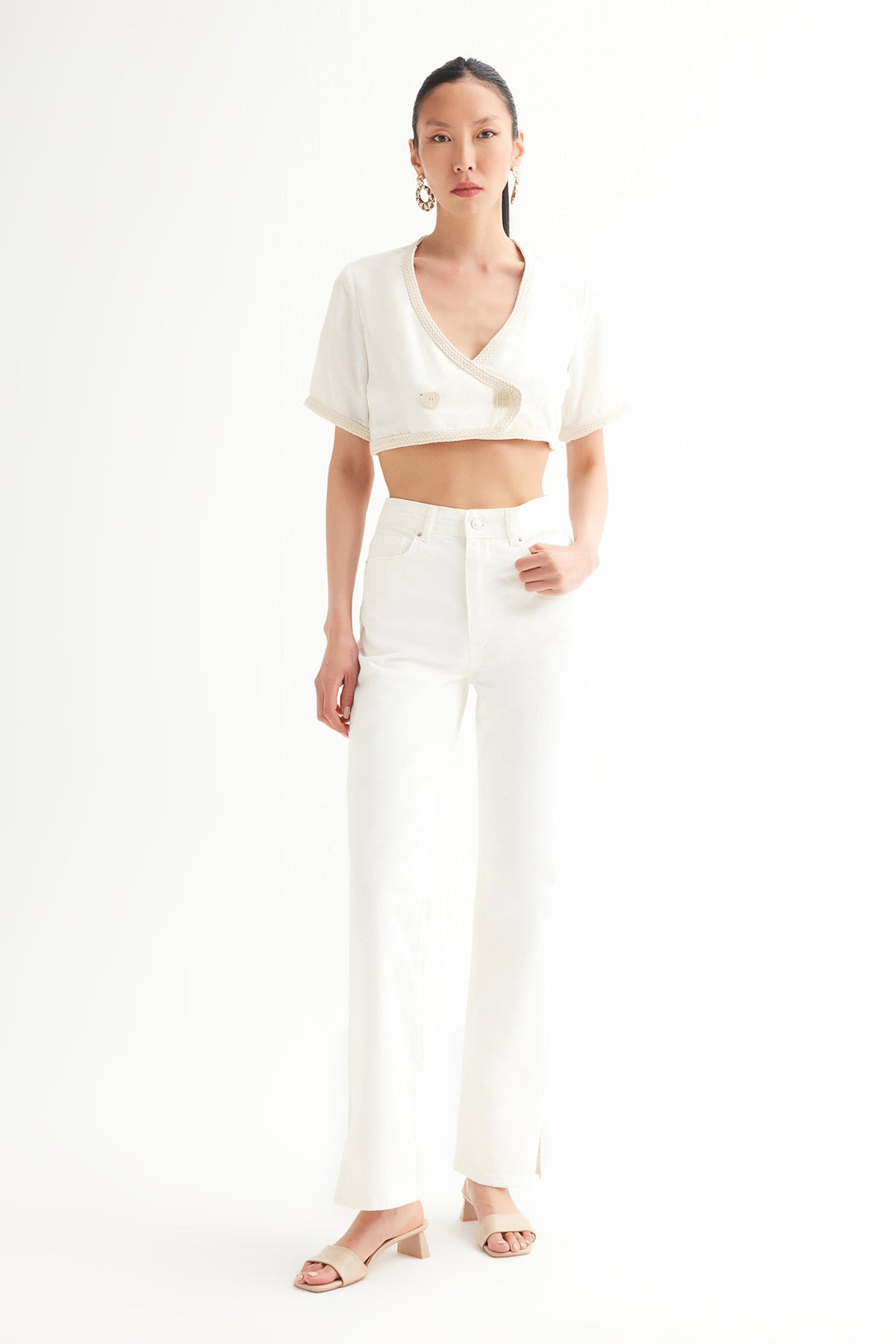 Kenarı Biyeli Crop Keten Bluz | Açelya Okçu 