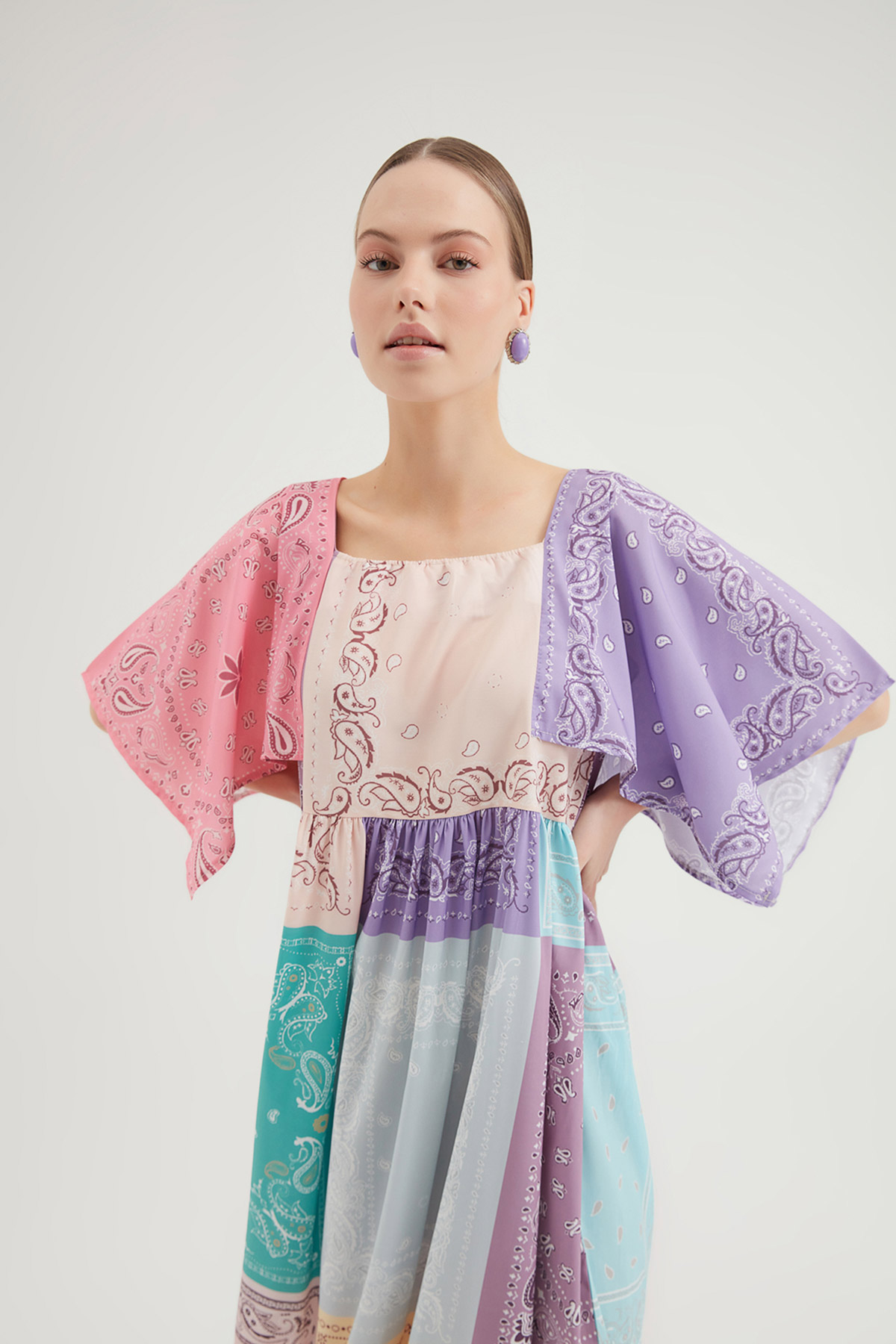 Oversize Kare Yaka Patchwork Elbise | Açelya Okçu 