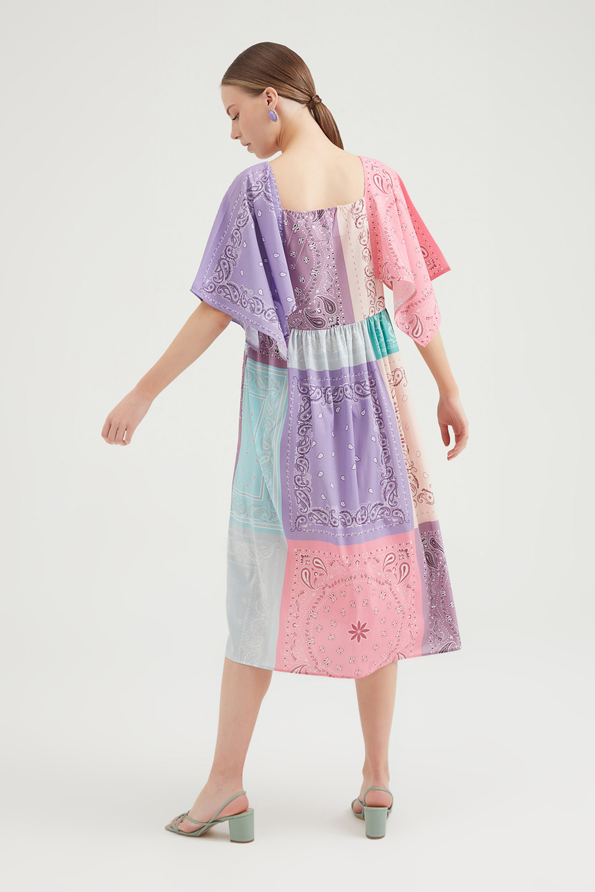 Oversize Kare Yaka Patchwork Elbise | Açelya Okçu 