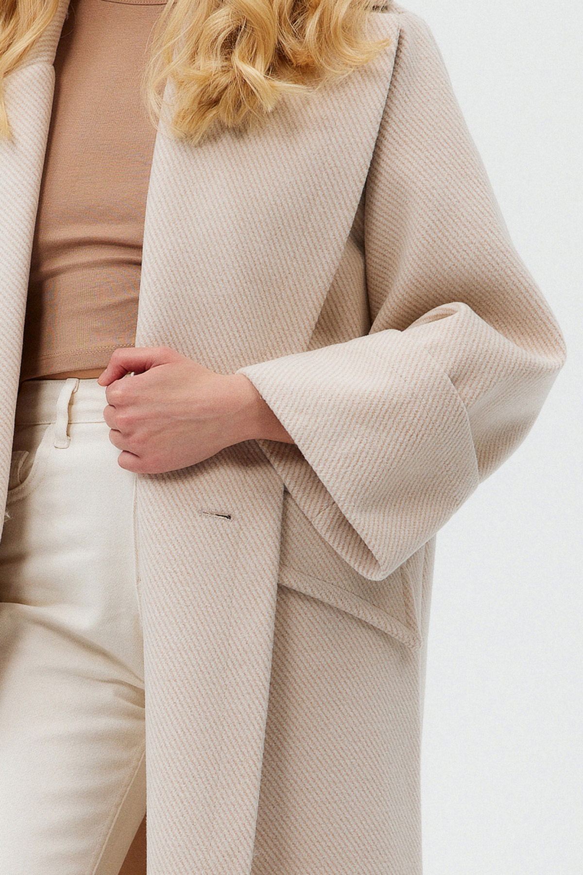 Premium Kruvaze Oversize Geniş Kesim Kadın Yün Kaban | Açelya Okçu 