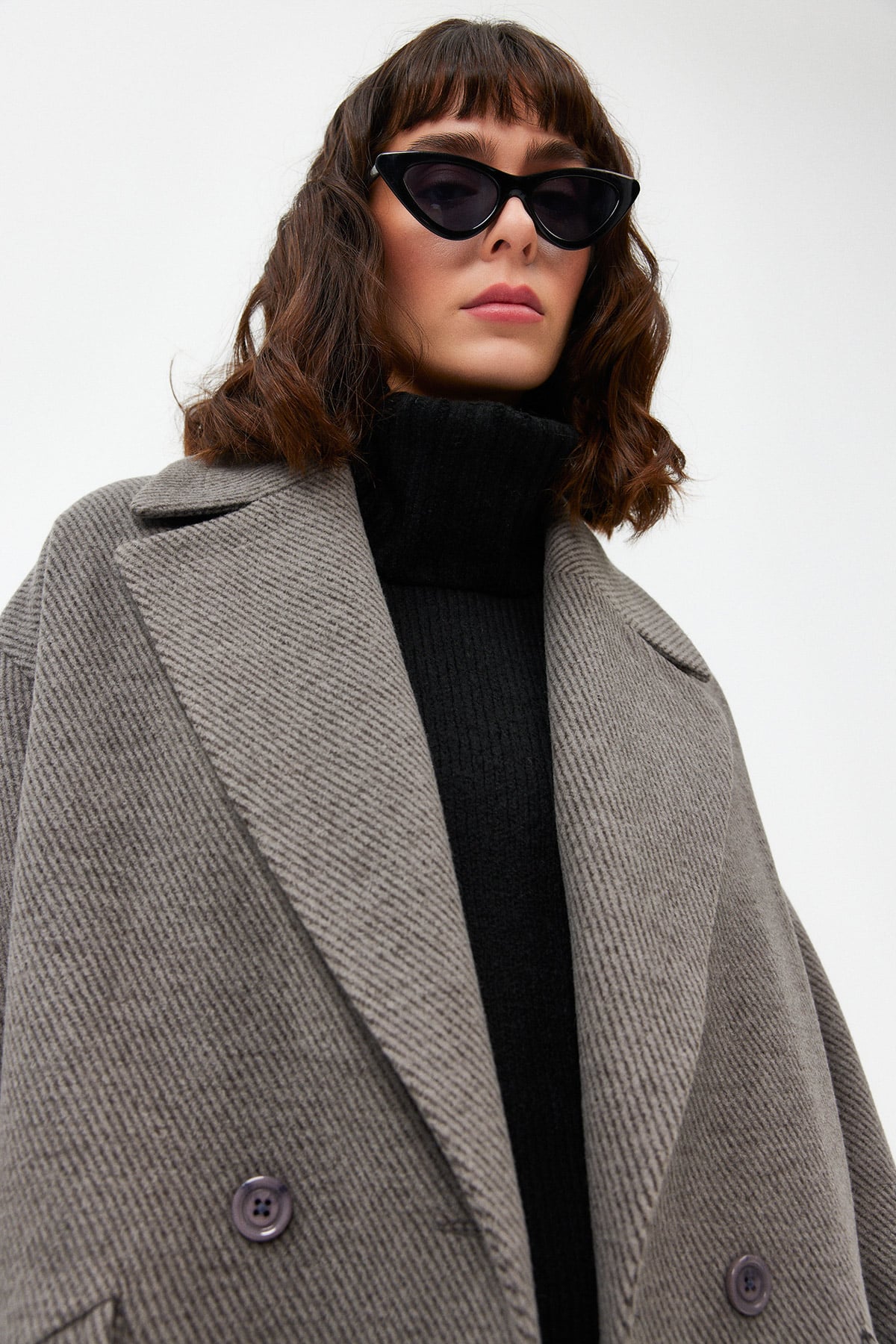 Premium Kruvaze Oversize Geniş Kesim Kadın Yün Kaban | Açelya Okçu 