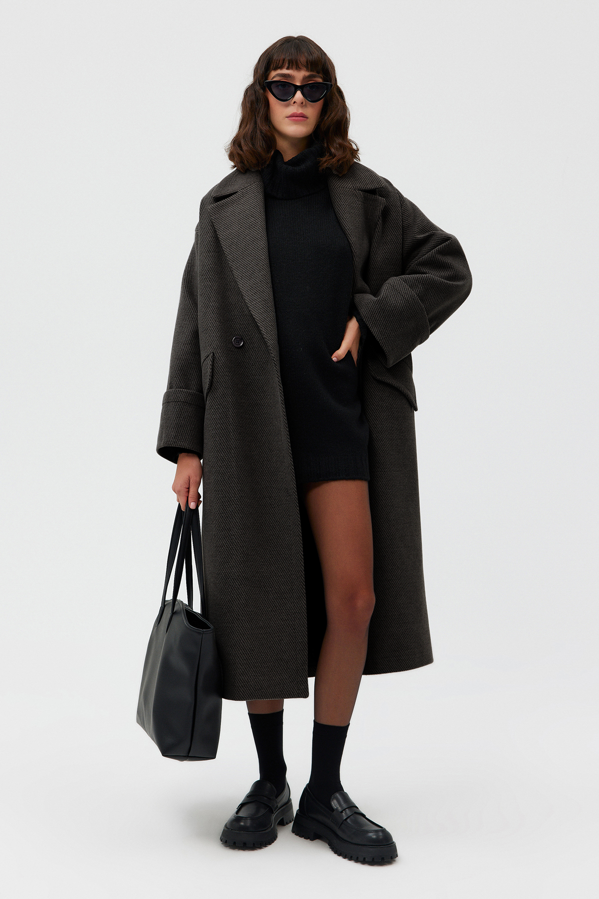 Premium Kruvaze Oversize Geniş Kesim Kadın Yün Kaban | Açelya Okçu 