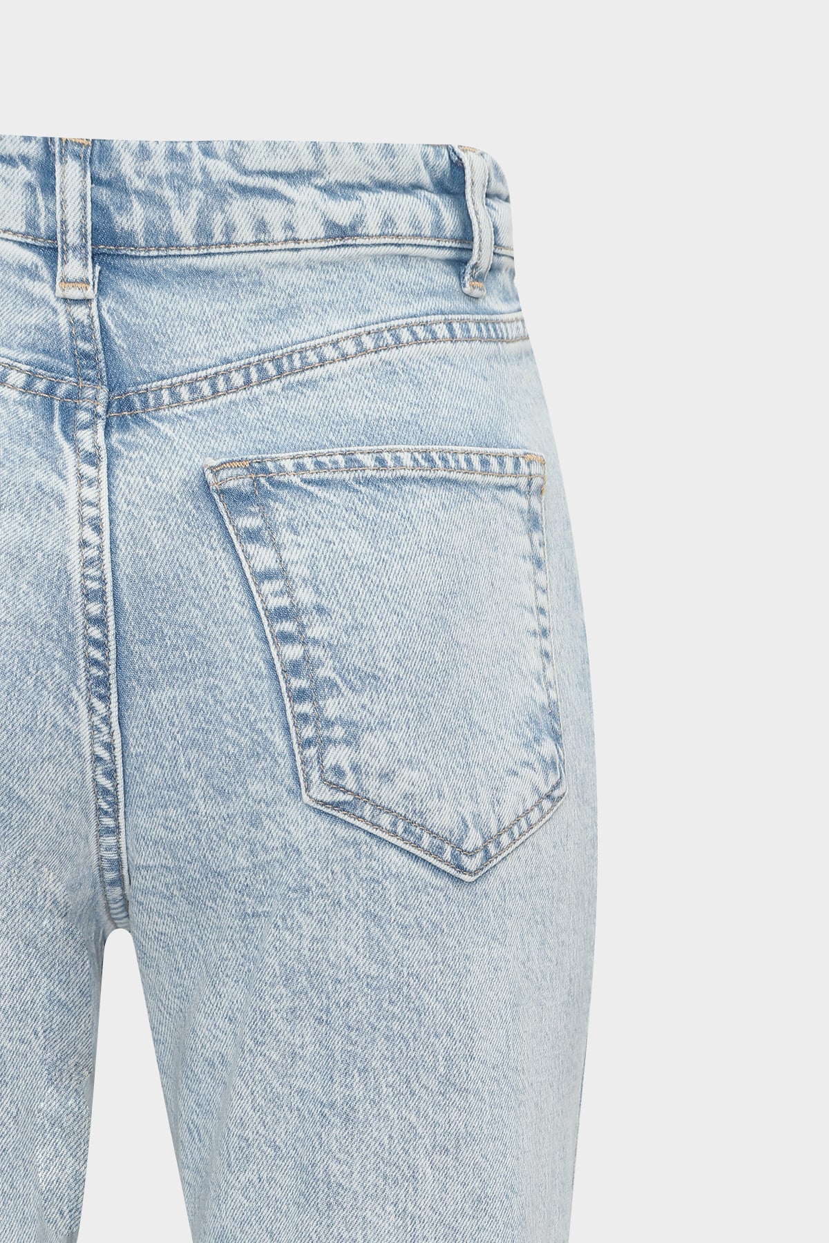 Orta Bel Likralı Straight Light Blue Düz Paça Dikişsiz Jean  |  