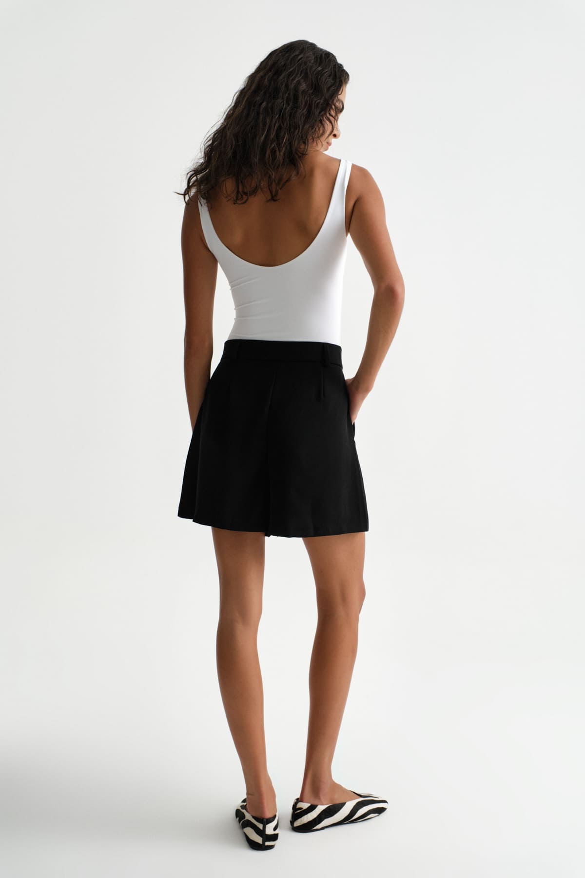 Premium Darcy V Yaka Bodysuit | Açelya Okçu 
