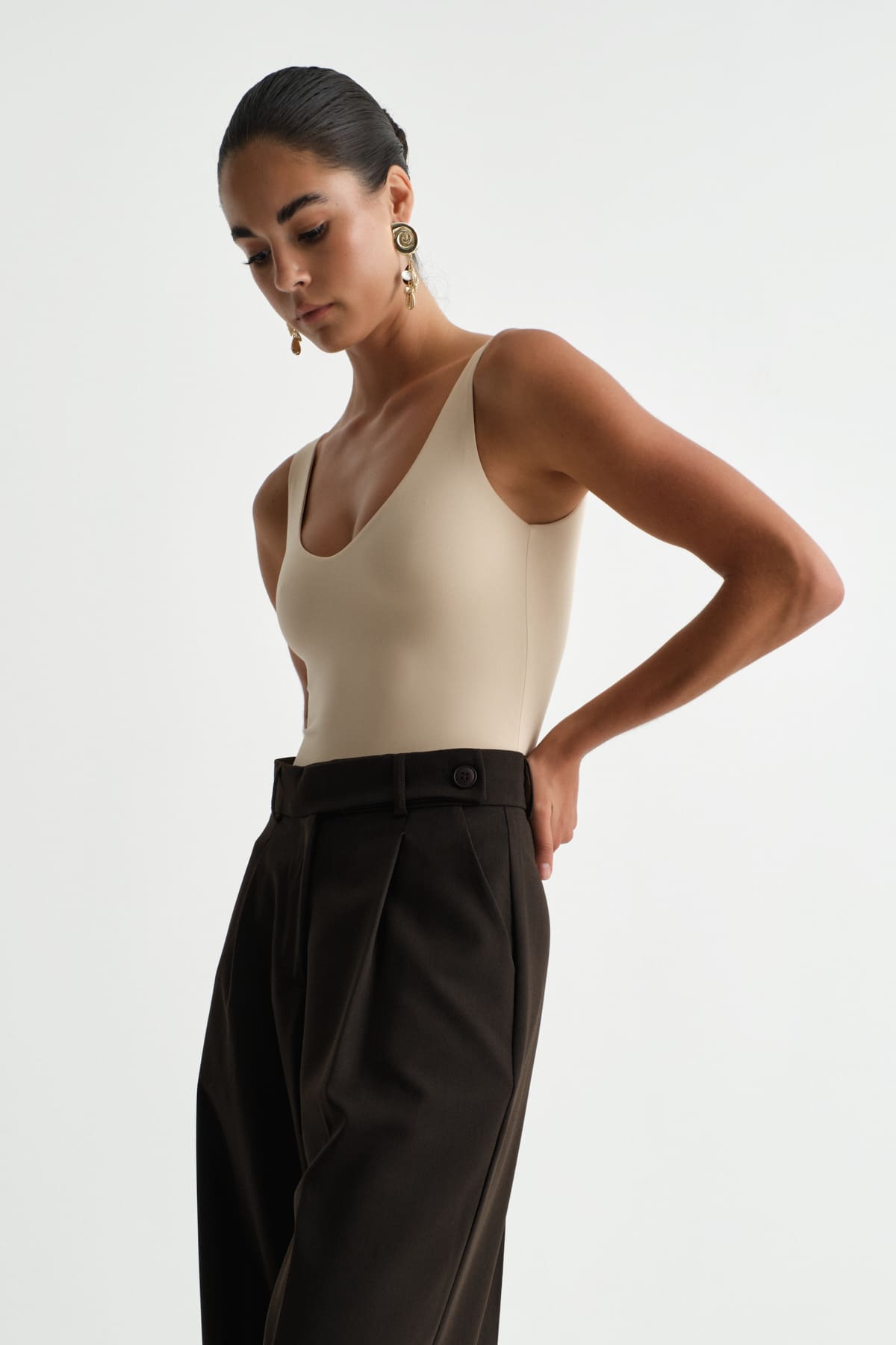 Premium Darcy V Yaka Bodysuit | Açelya Okçu 