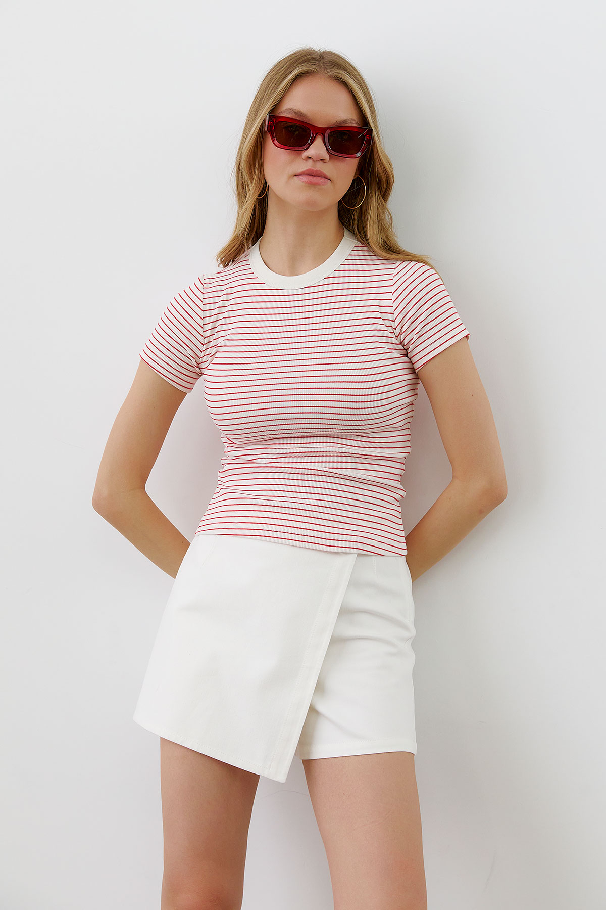 Çizgili O Yaka T-Shirt