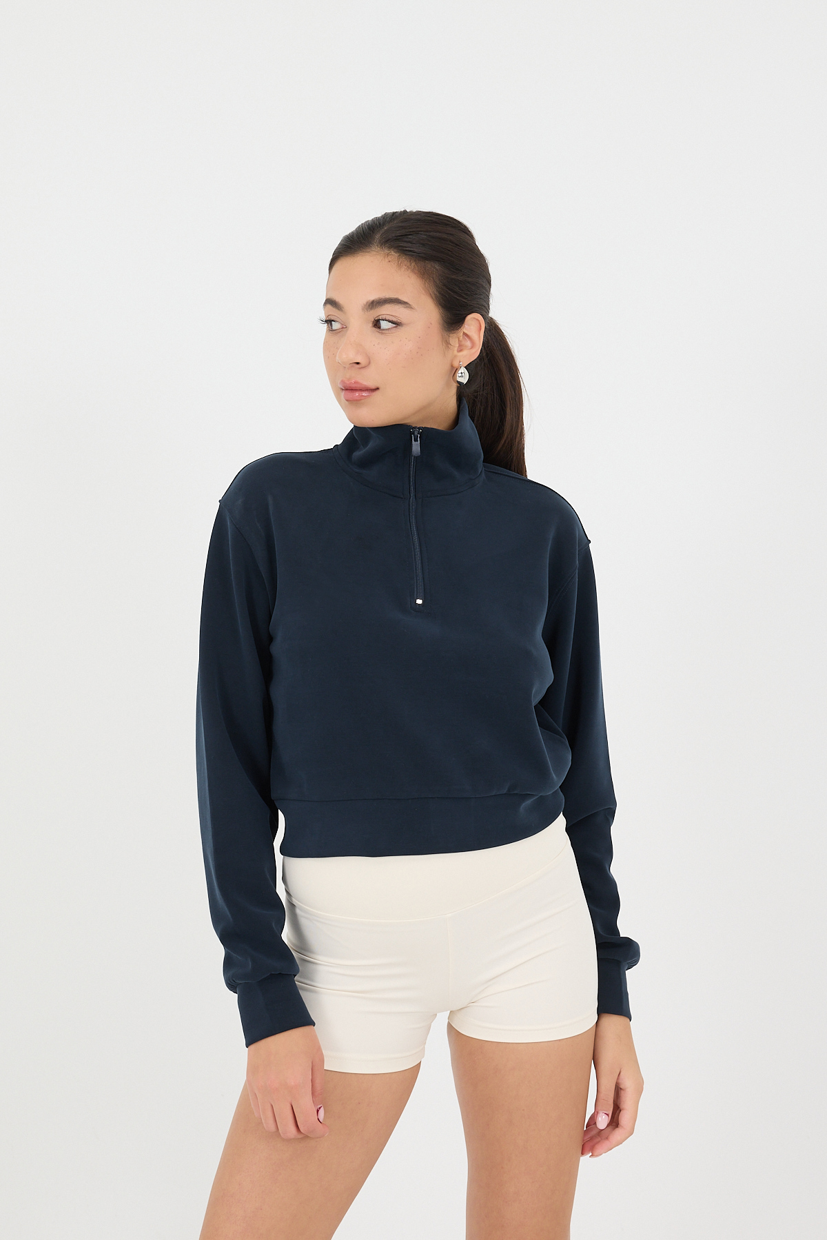 Siyah Dik Yaka Yarım Fermuarlı Modal Sweatshirt S11056-W5 - Sweatshirt