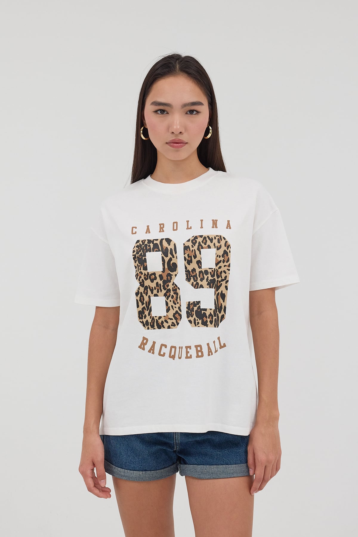 トップス 14th addiction leopard back cross long T Ekru 89 Leopar Sayı Baskılı T-Shirt P10339-İ2 - T-Shirt