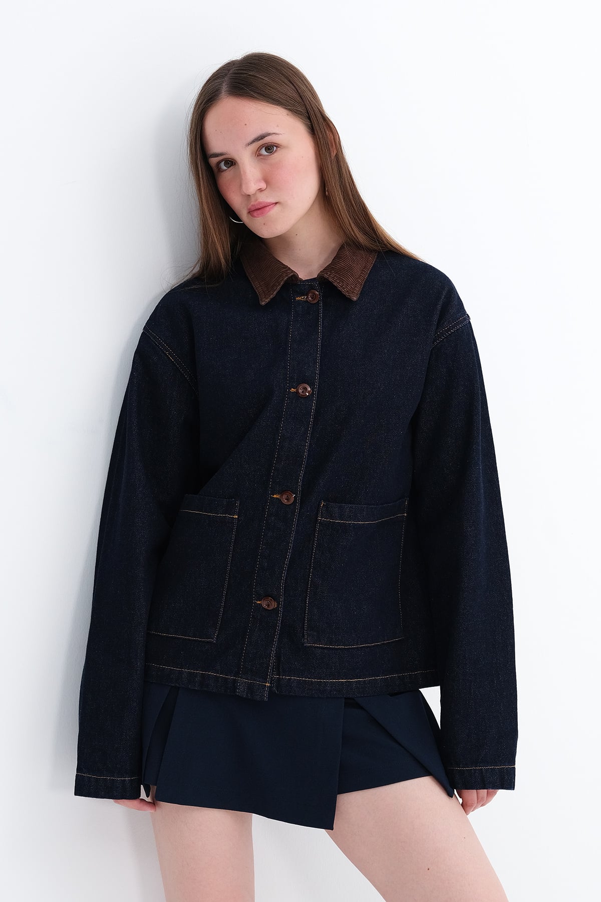 Kadife Yaka Cepli Denim Ceket