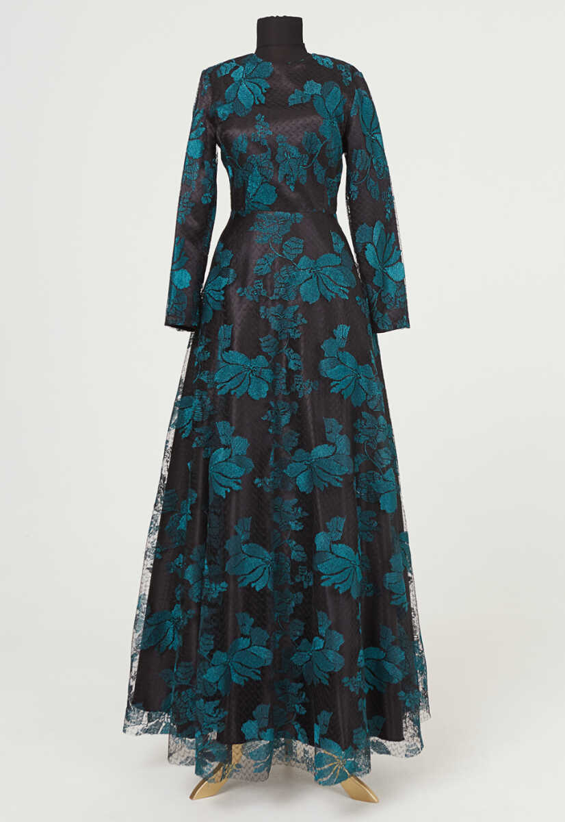 15k1017 Çiek Desenli Ceketli Abiye