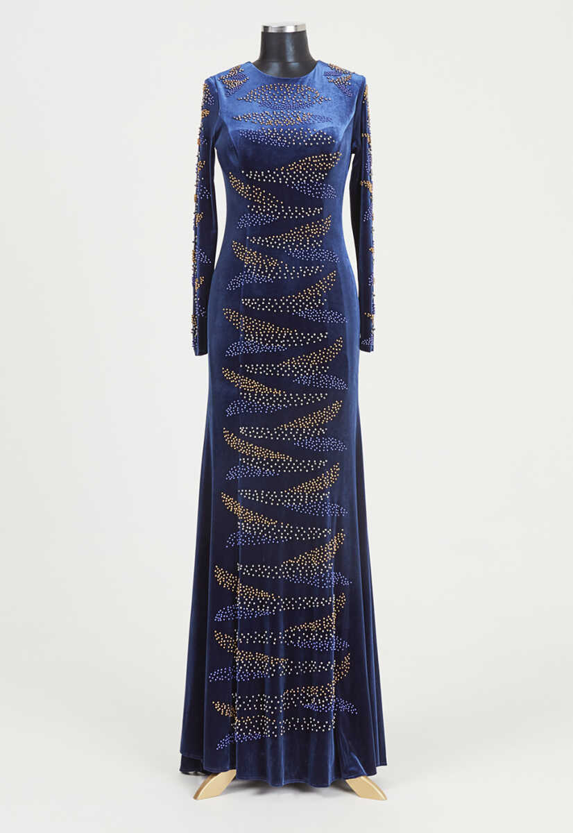 16K1015 BONCUK İŞLEMELİ KADİFE ABİYE