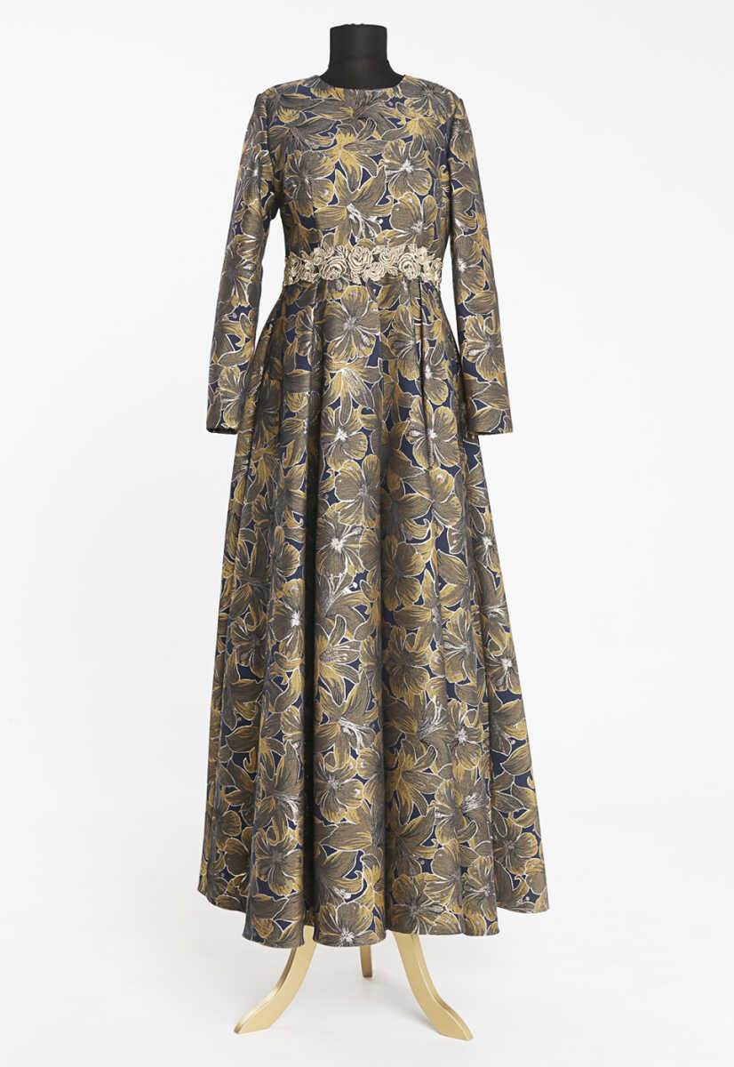 171014 Çiçek Desenli Dökümlü Abiye, Tesettür Giyim