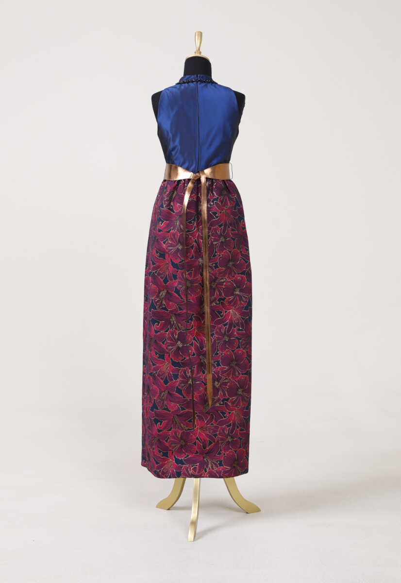 171052 KEMER DETAYLI ÇİÇEK DESENLİ ABİYE