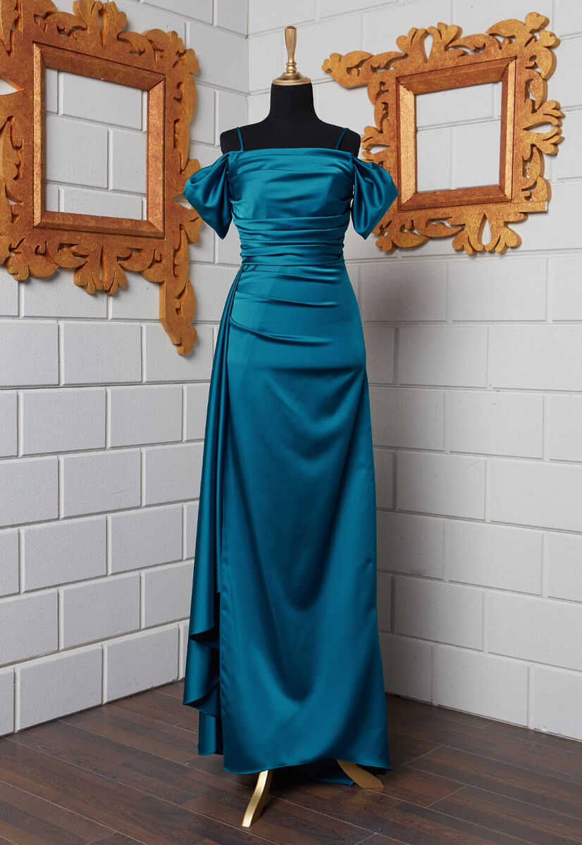 4410 Parlak Saten Kumaş Düşük Kol Abiye, Tesettür Giyim