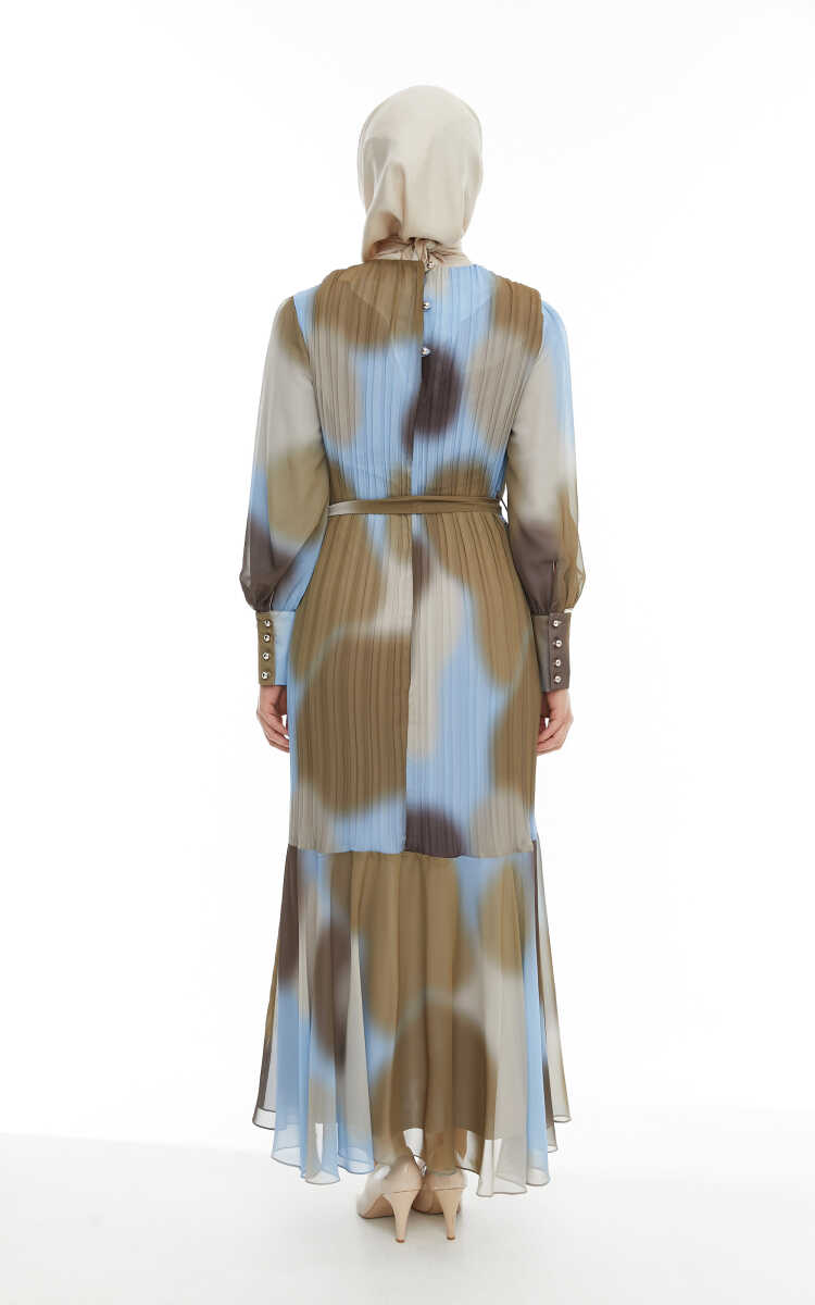 2425110 Piliseli Kuşaklı Şifon Elbise