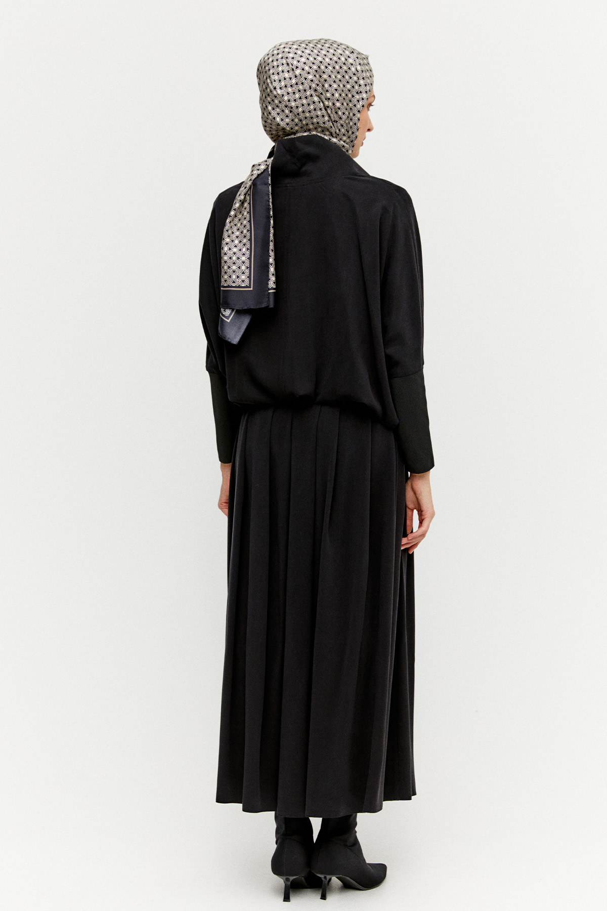 Stoper Detaylı Tunikli Pilikaşe Etek İkili Takım