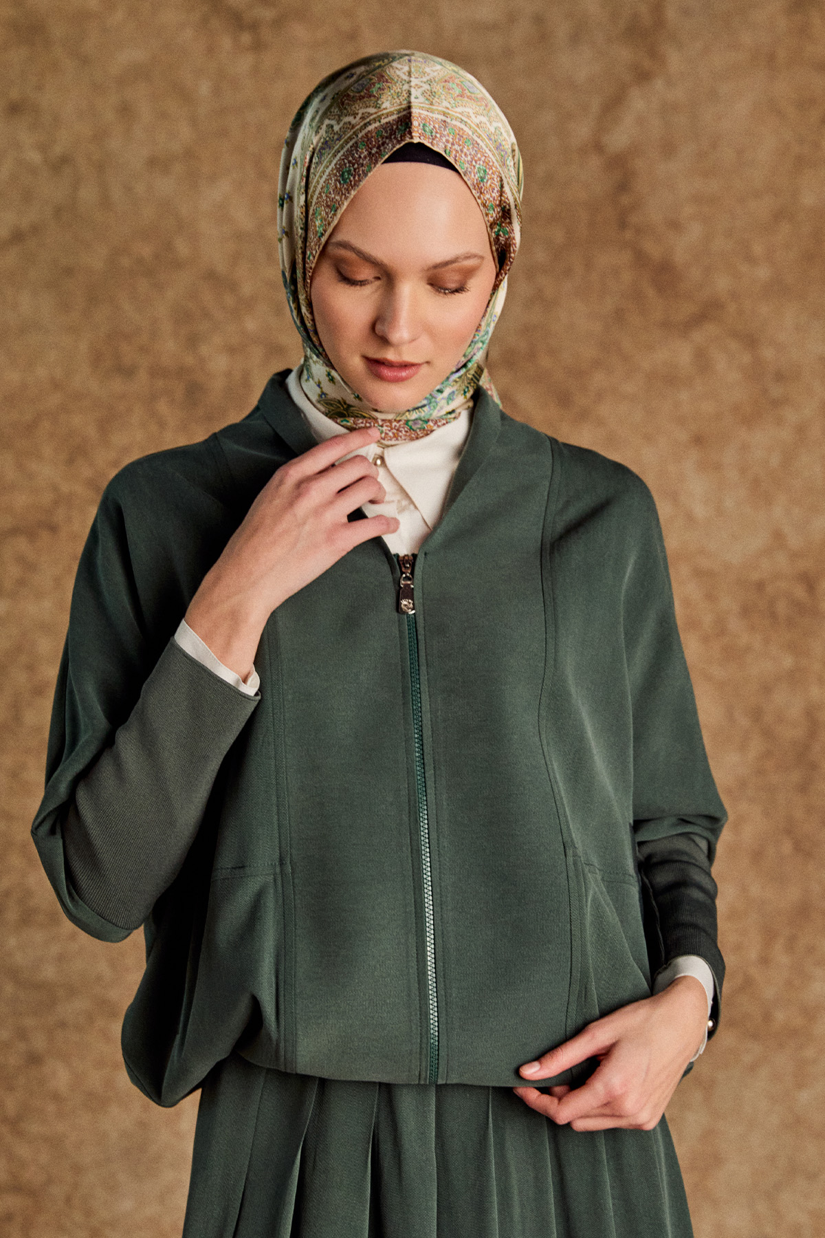 Stoper Detaylı Tunikli Pilikaşe Etek İkili Takım