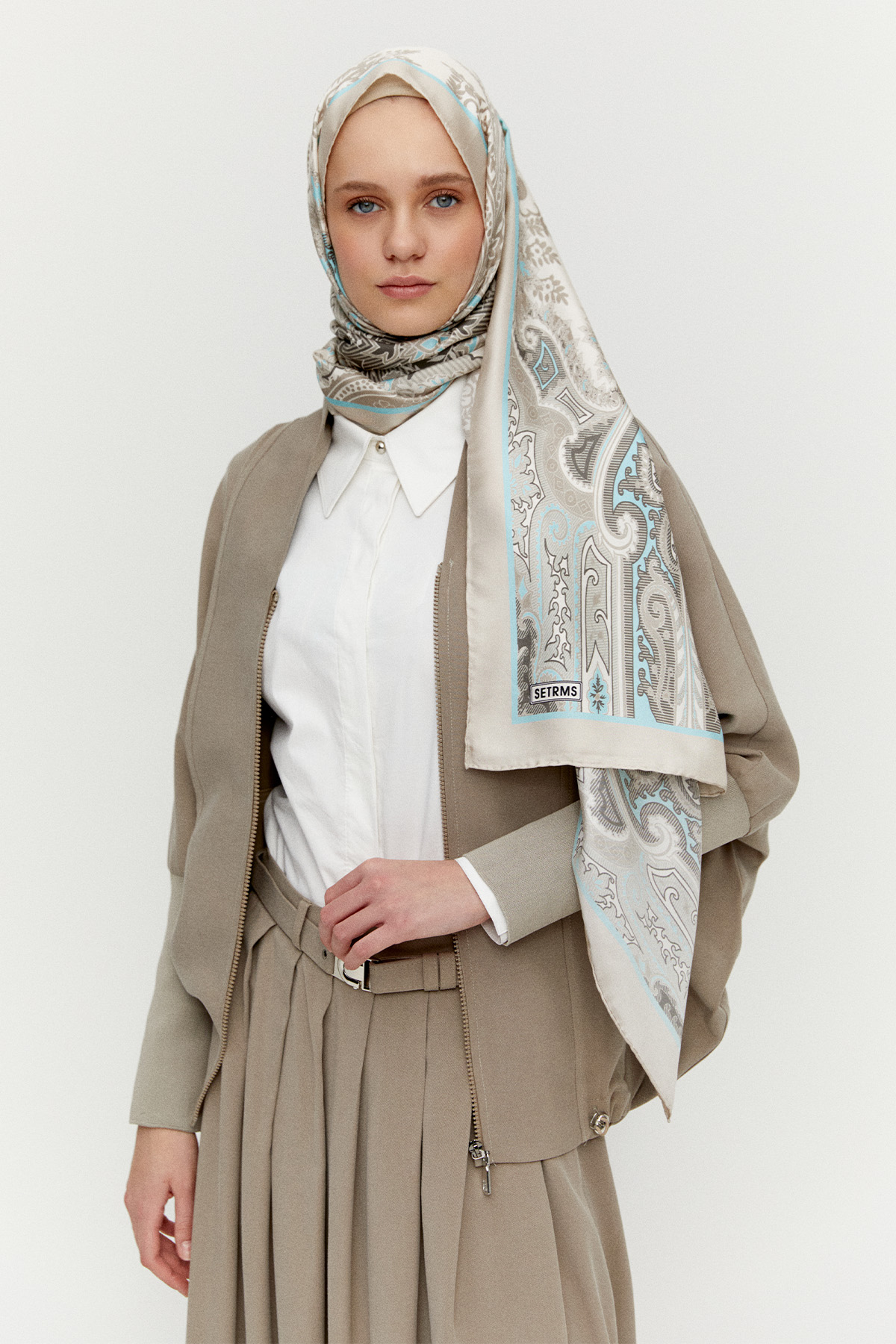 Stoper Detaylı Tunikli Pilikaşe Etek İkili Takım