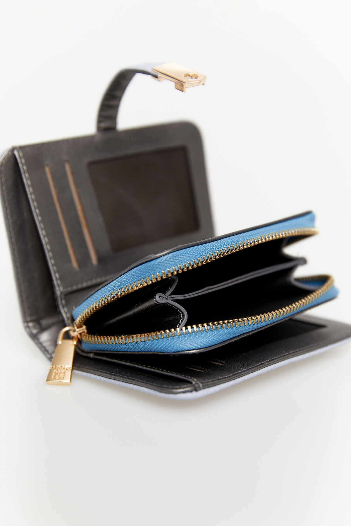 Metal Tokalı Çıt Kapamalı Bozuk Para Bölmeli Cüzdan