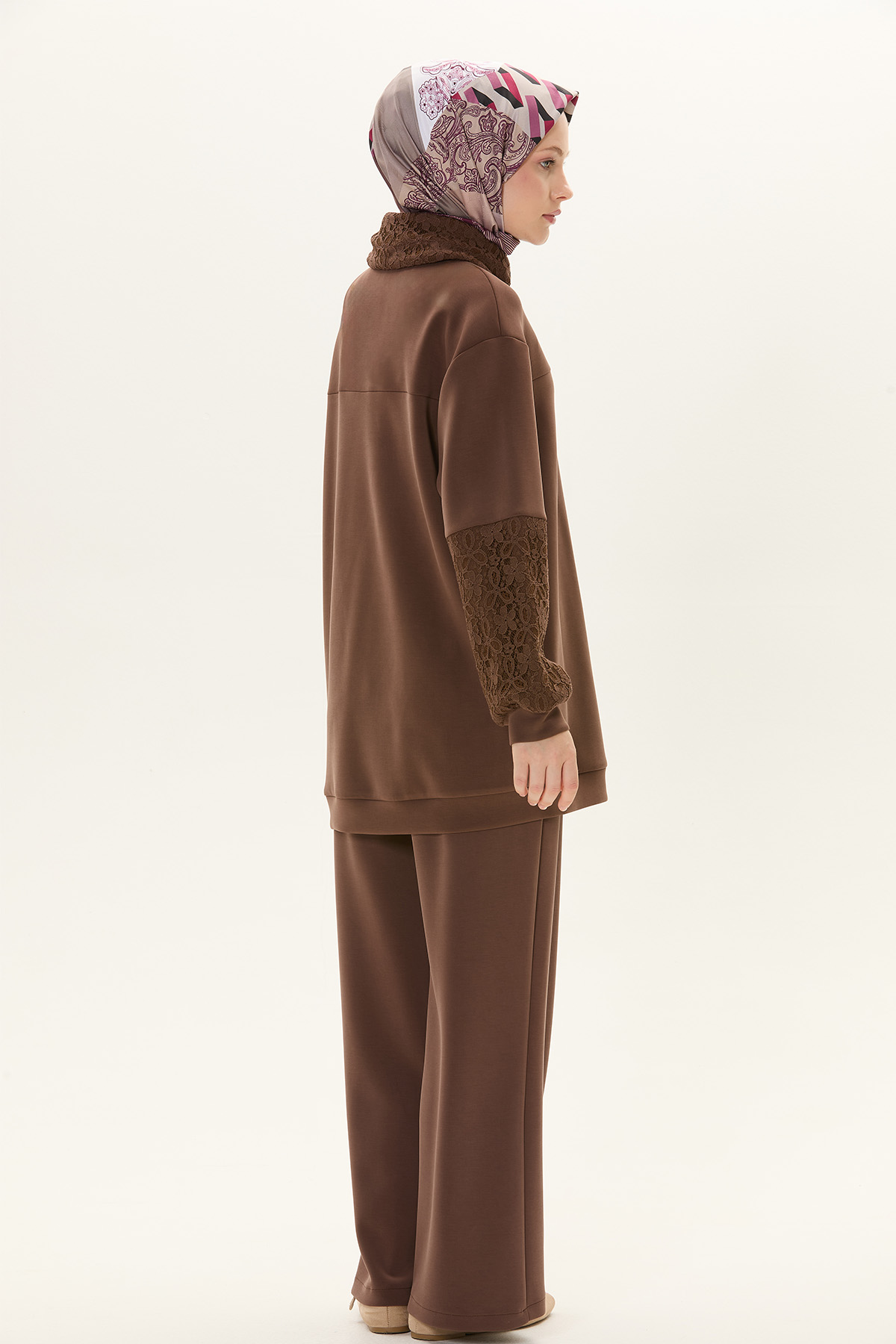 Dantel Kombinli Mendil Yaka Tunik & Yüksel Bel Lastikli Pantolon Takım