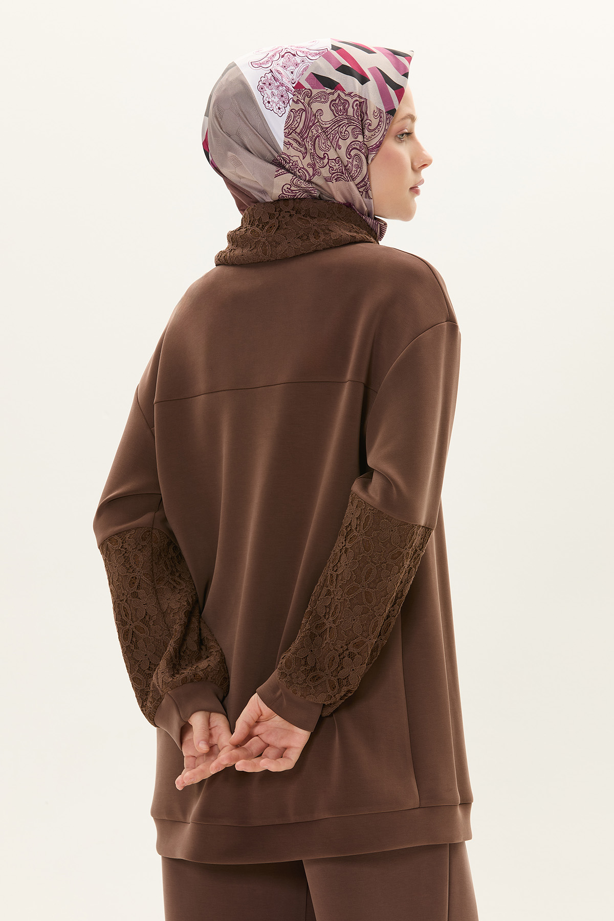 Dantel Kombinli Mendil Yaka Tunik & Yüksel Bel Lastikli Pantolon Takım