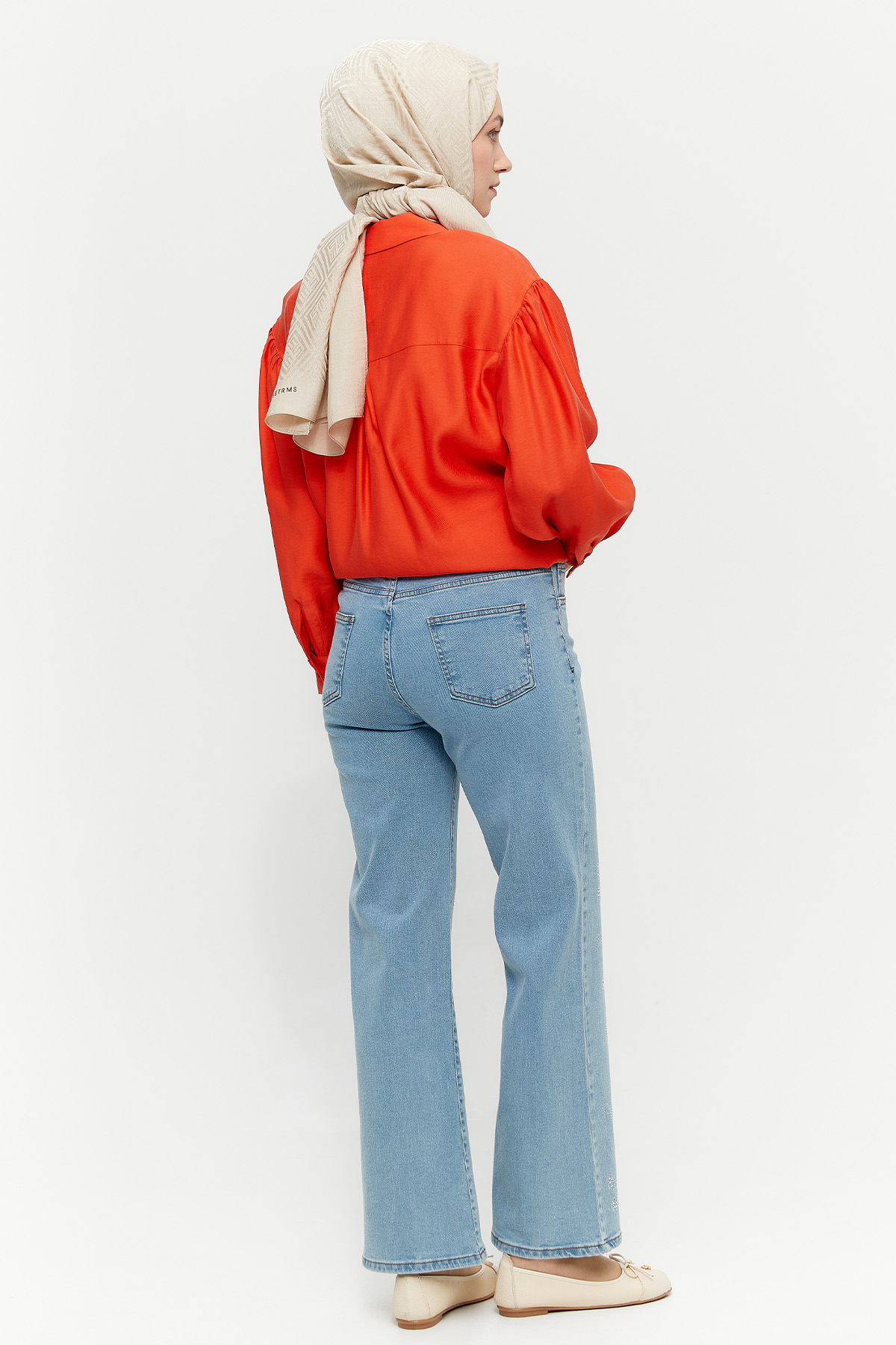 Desenli Taşlı Denim Pantolon