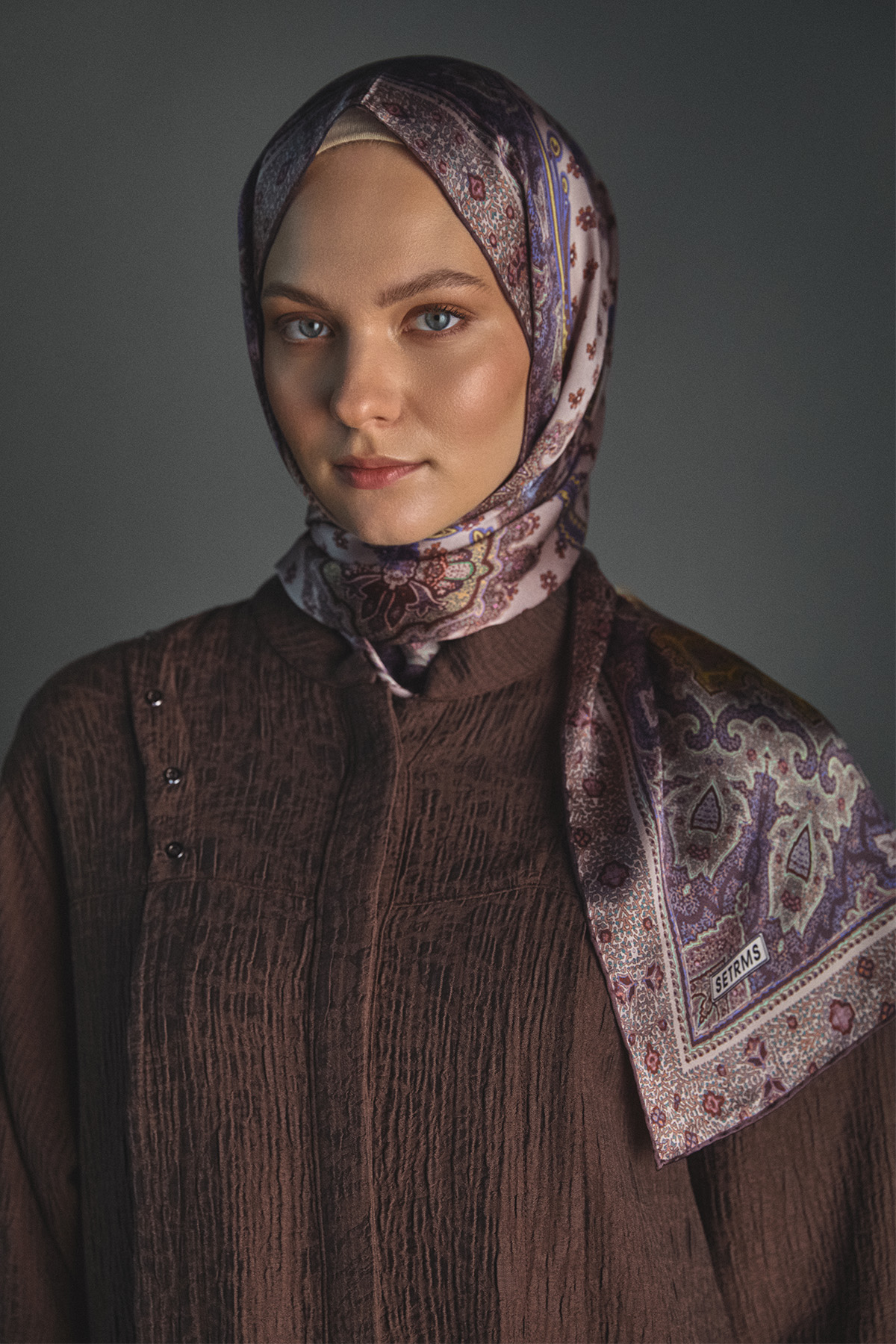 Etnik Desenli İpek Şal