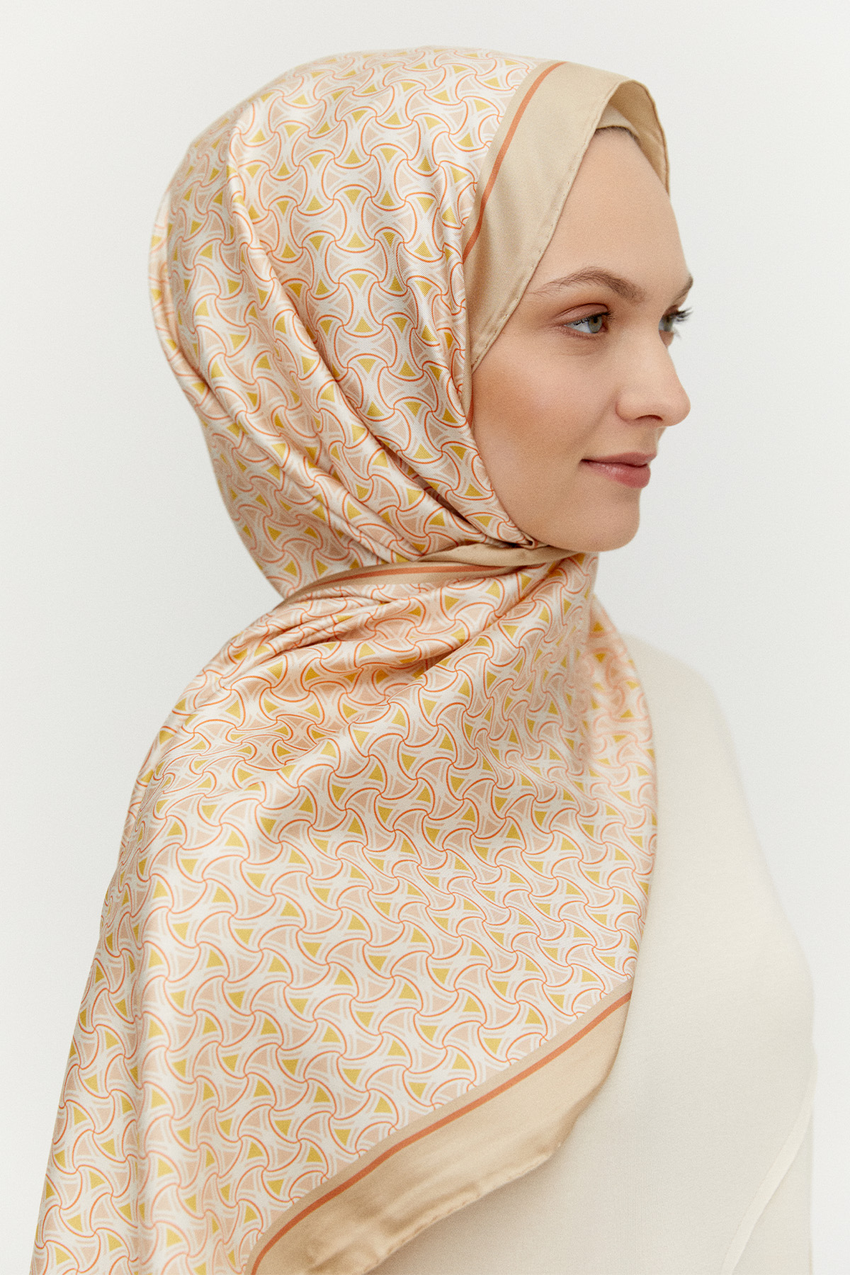 Sarmal Desen İpek Şal