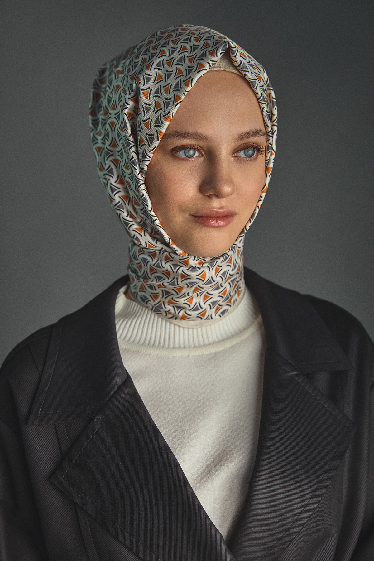 Geometrik Desen İpek Şal