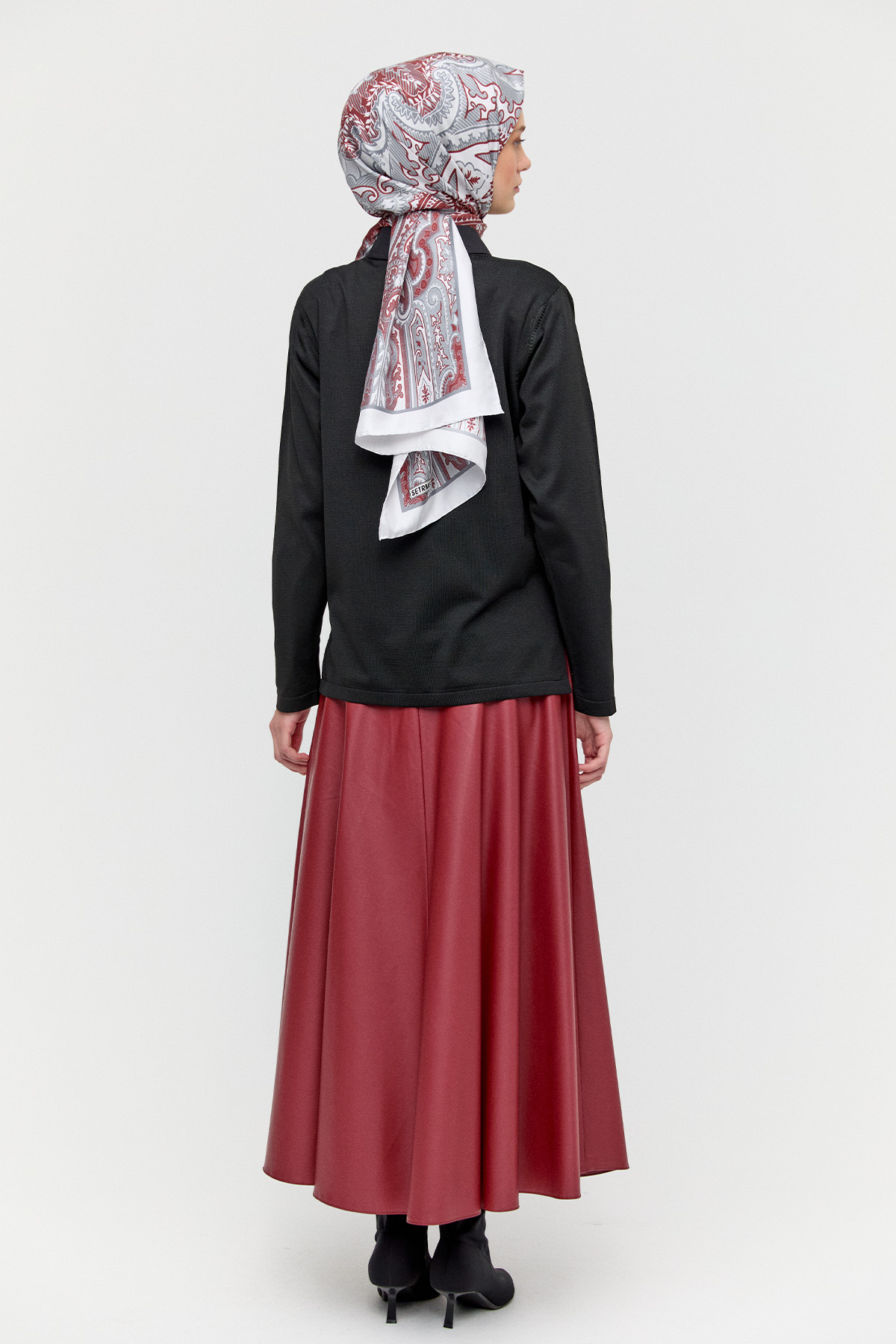 Parçalı Yırtmaçlı Triko Bluz