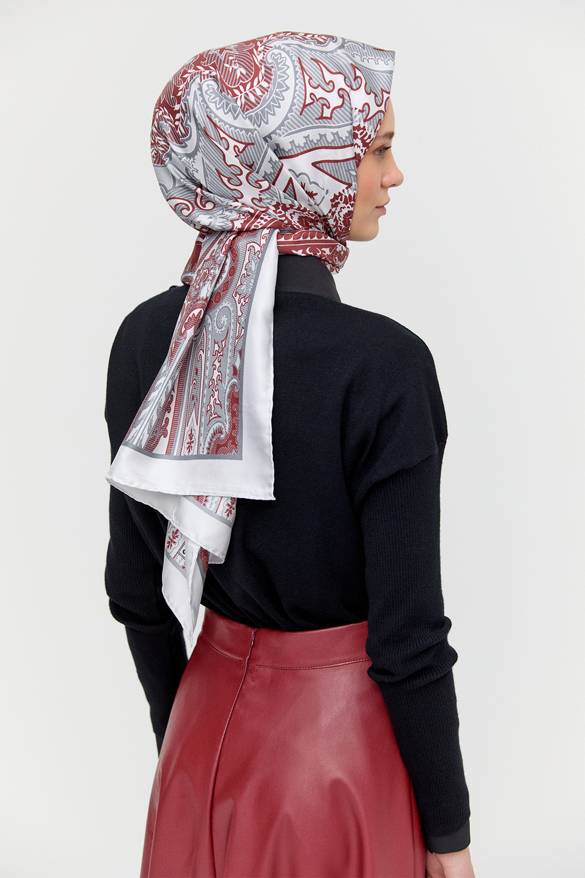 Yarım Balıkçı Yaka Triko Bluz