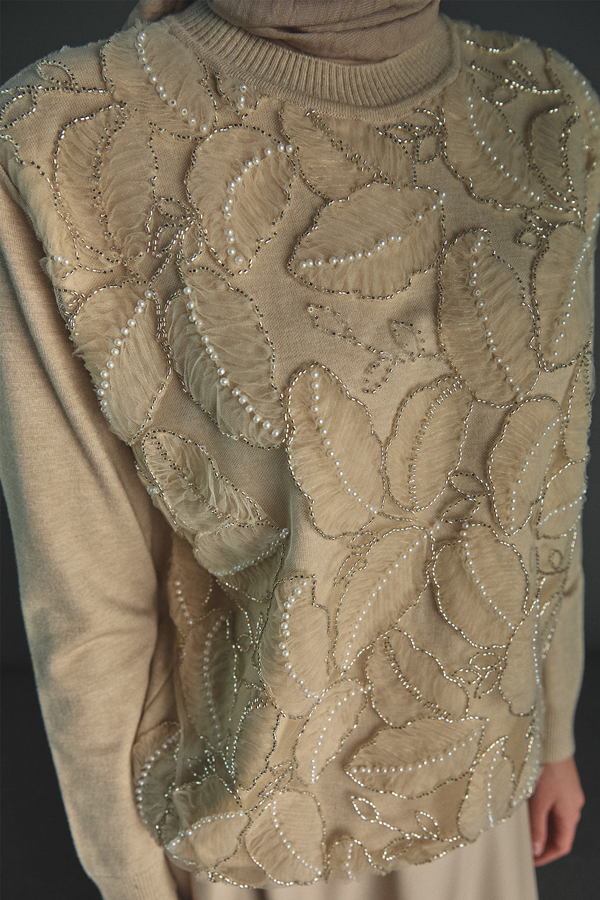 Yaprak Dokulu Triko Bluz